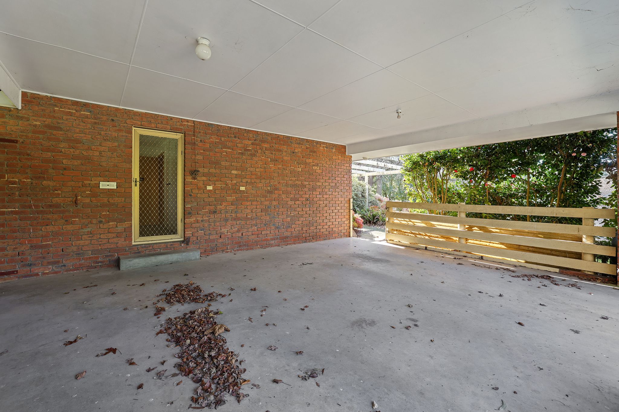 24-26 Waddell Road — photo 15 of 27
