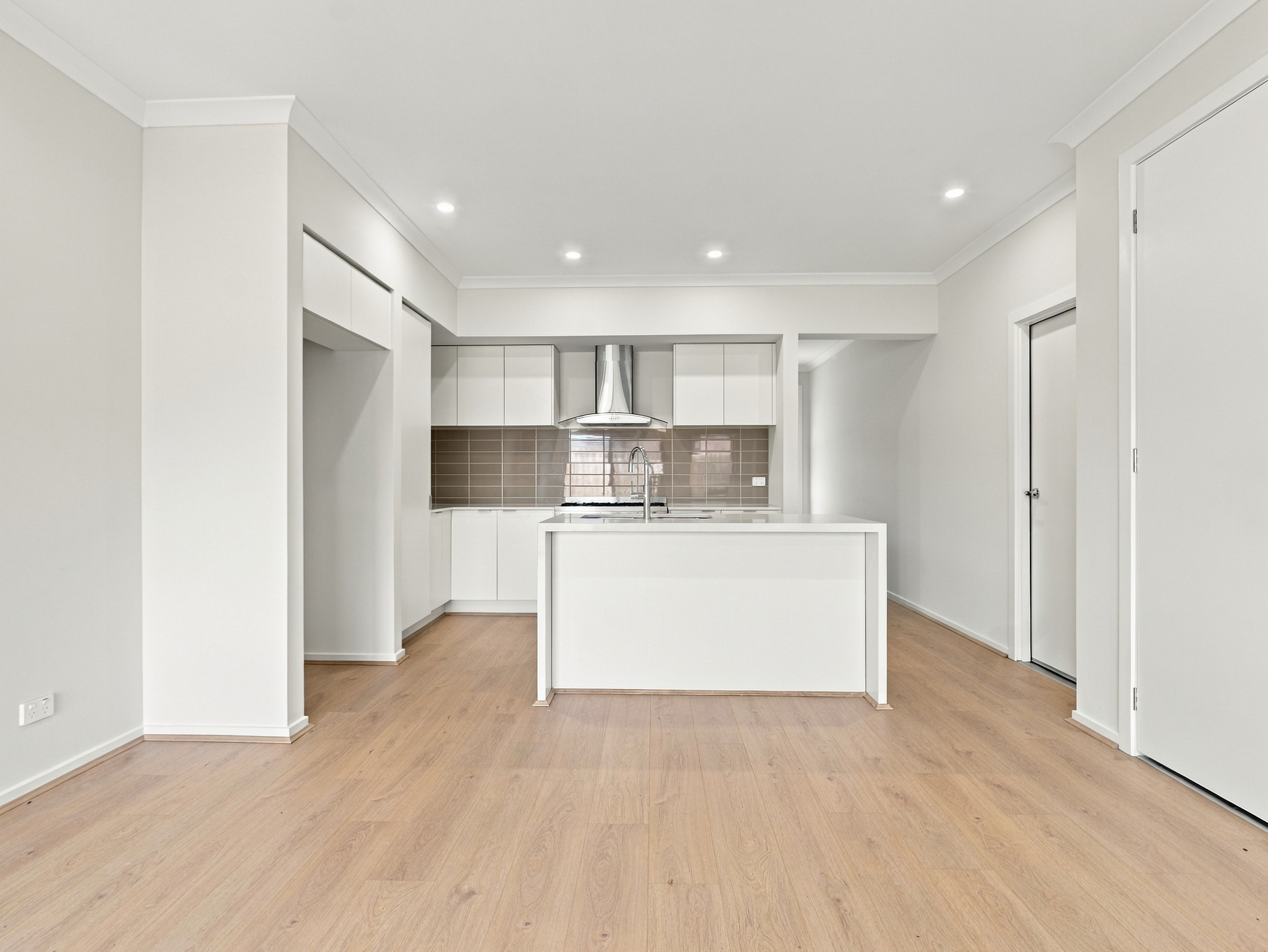 52 Archer Drive — photo 3 of 22
