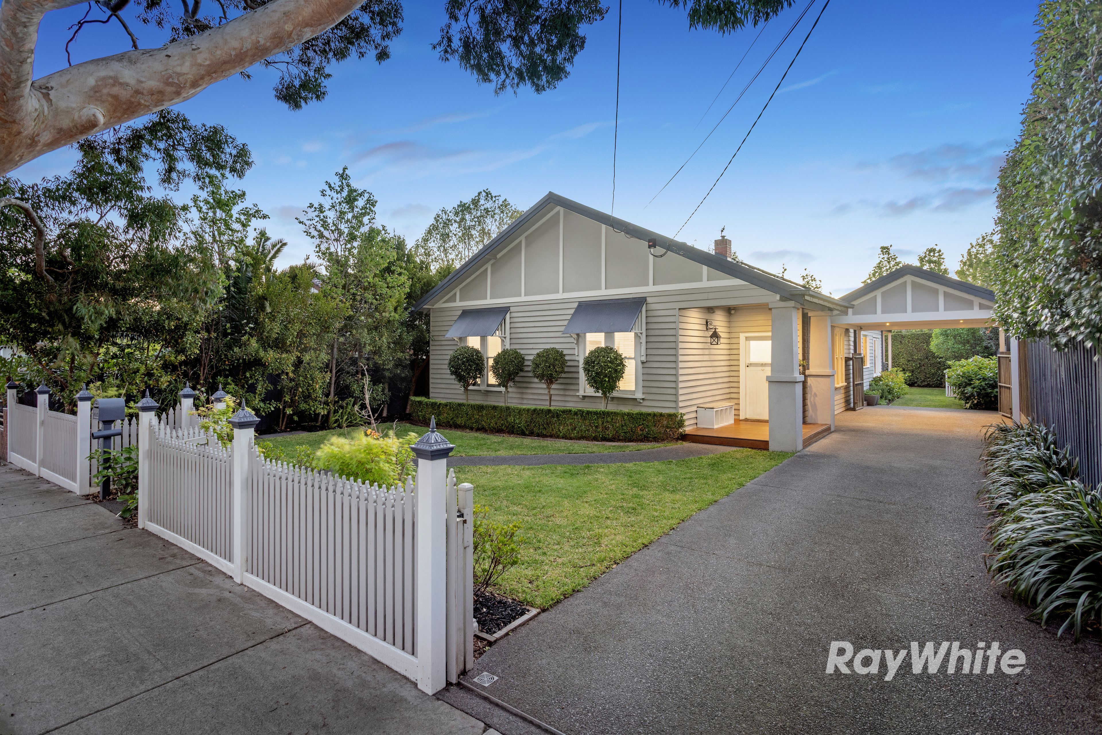 21 Skipton Road, Hughesdale VIC 3166
