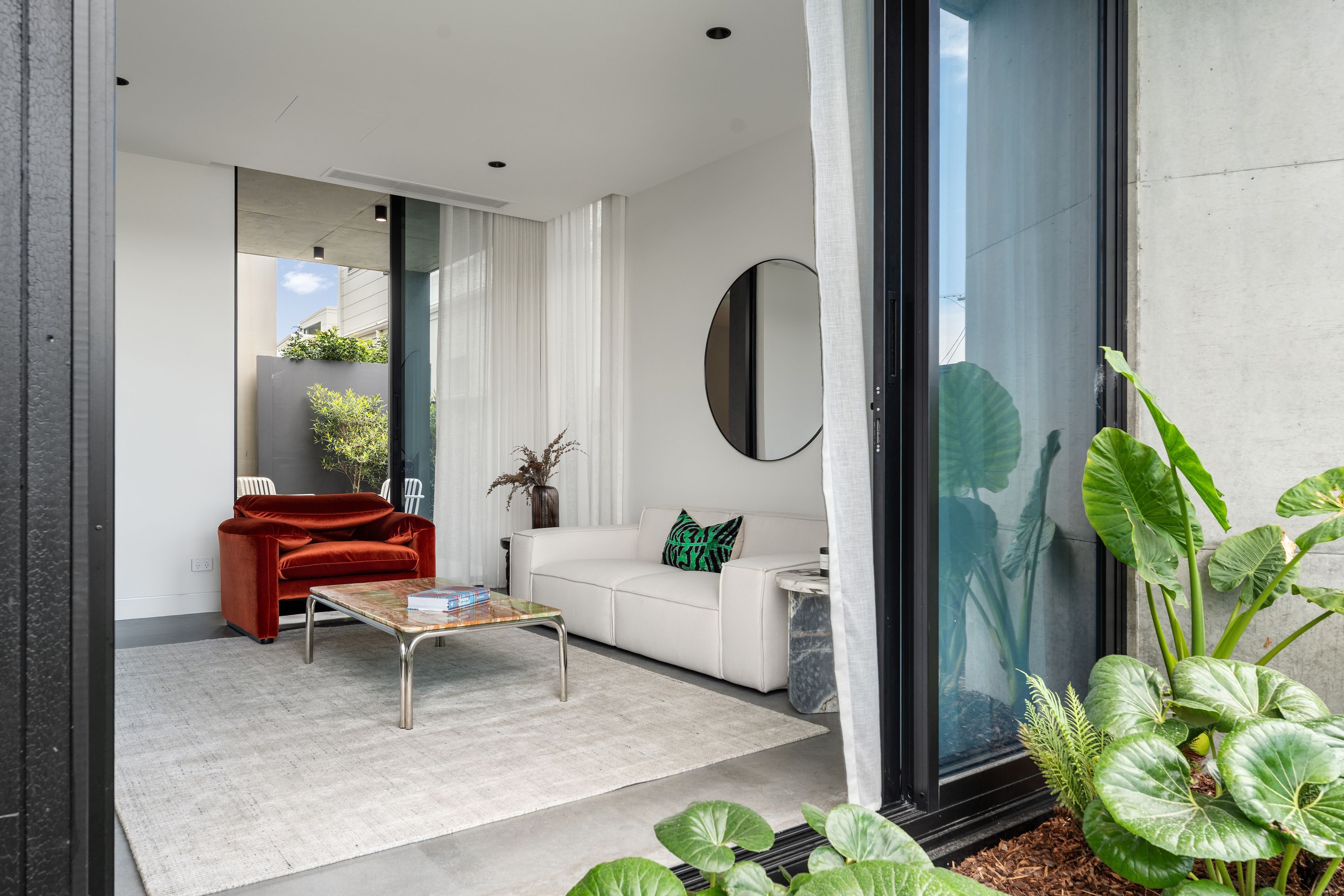 1 Harbord Street — photo 17 of 21