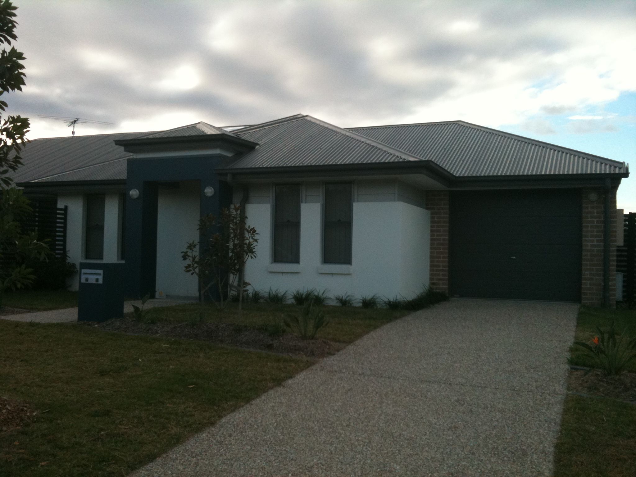2/19 Peppertree Drive, Holmview, QLD 4207