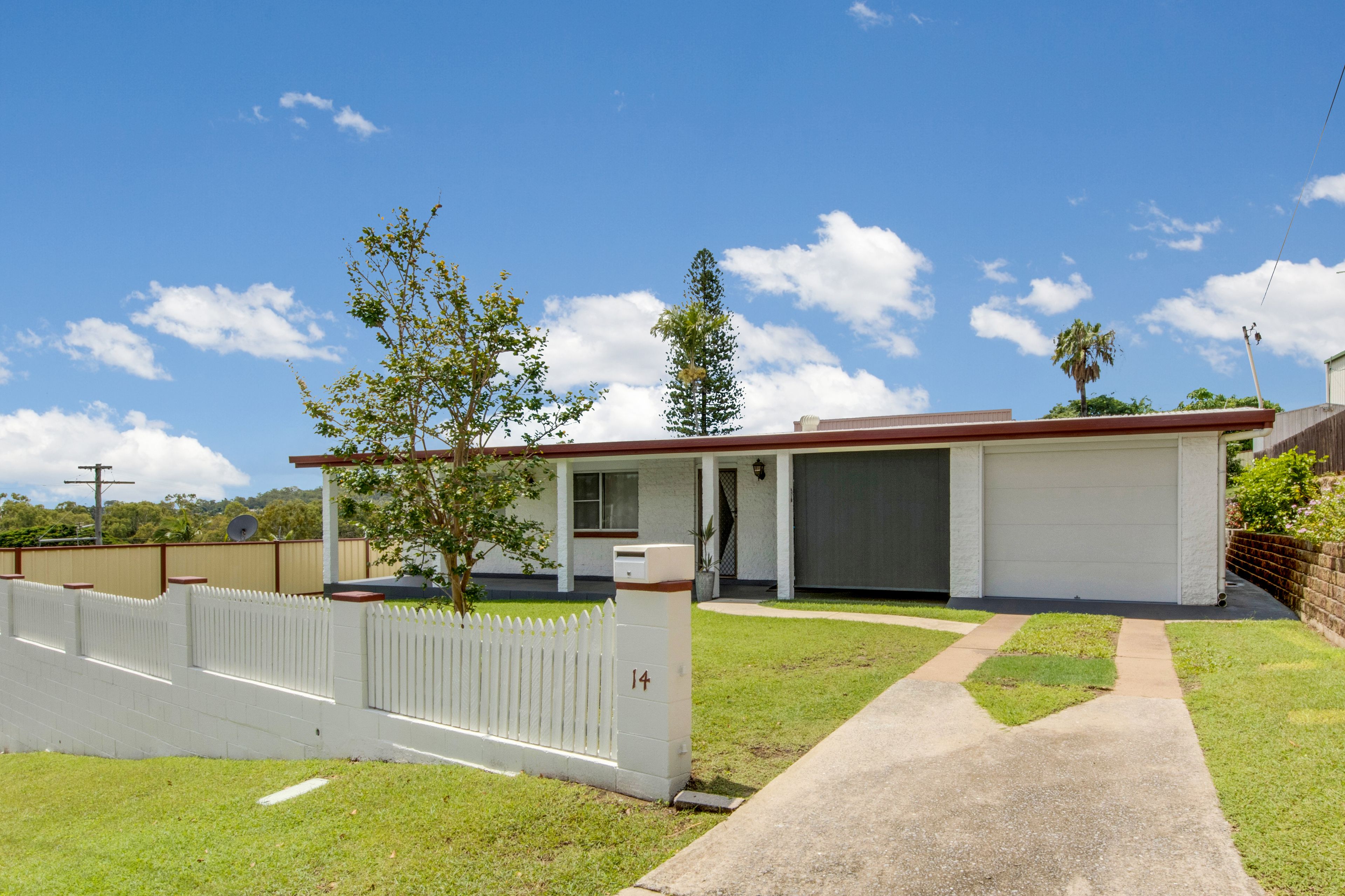 14 Brolga Avenue, New Auckland QLD 4680