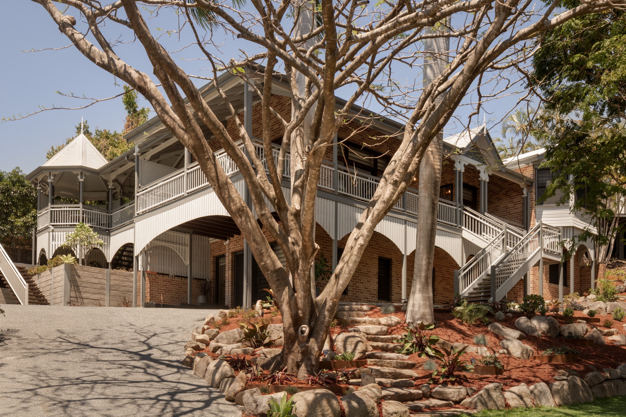 32 Tristania Drive, Bardon, QLD 4065