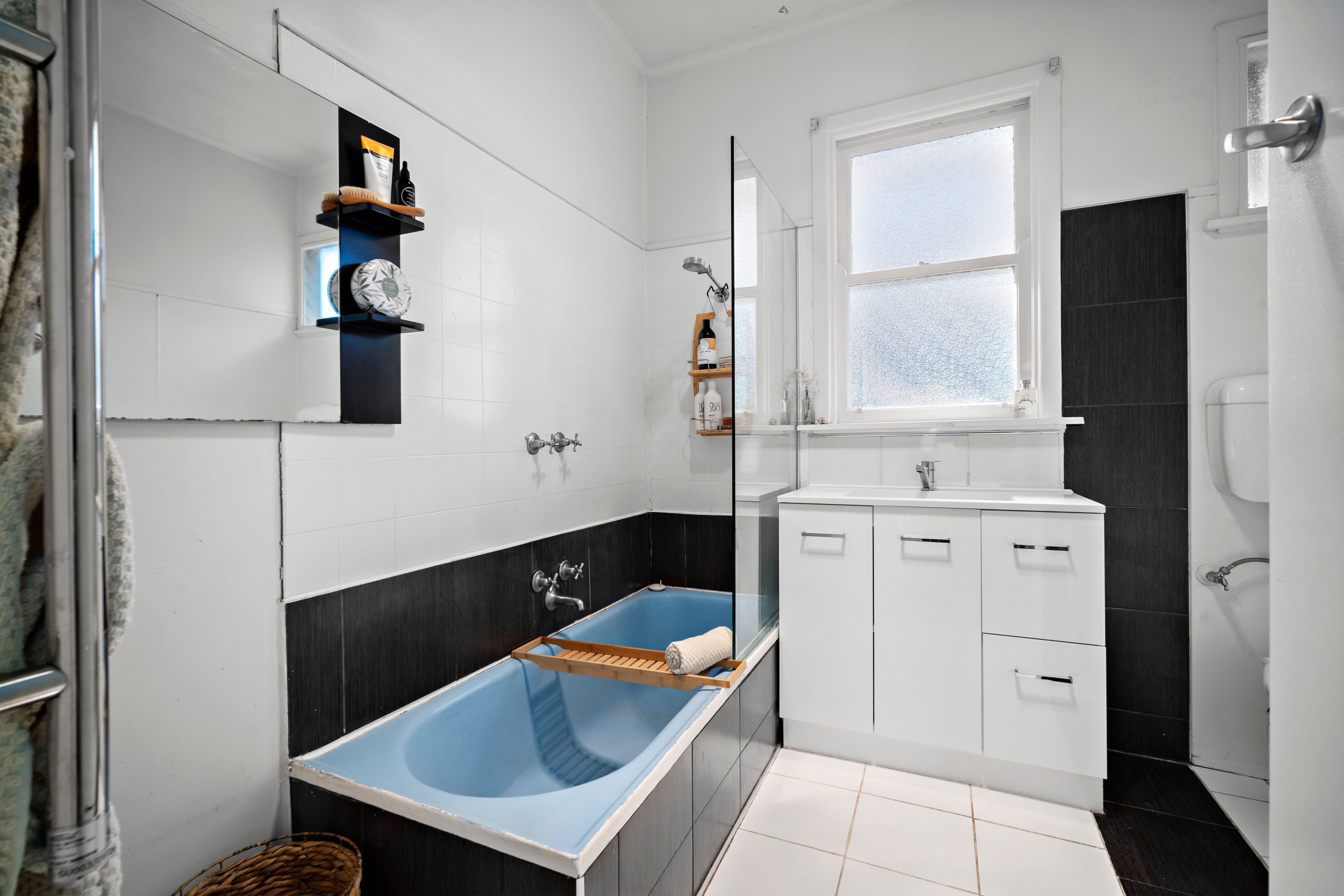 704 York Street — photo 9 of 12