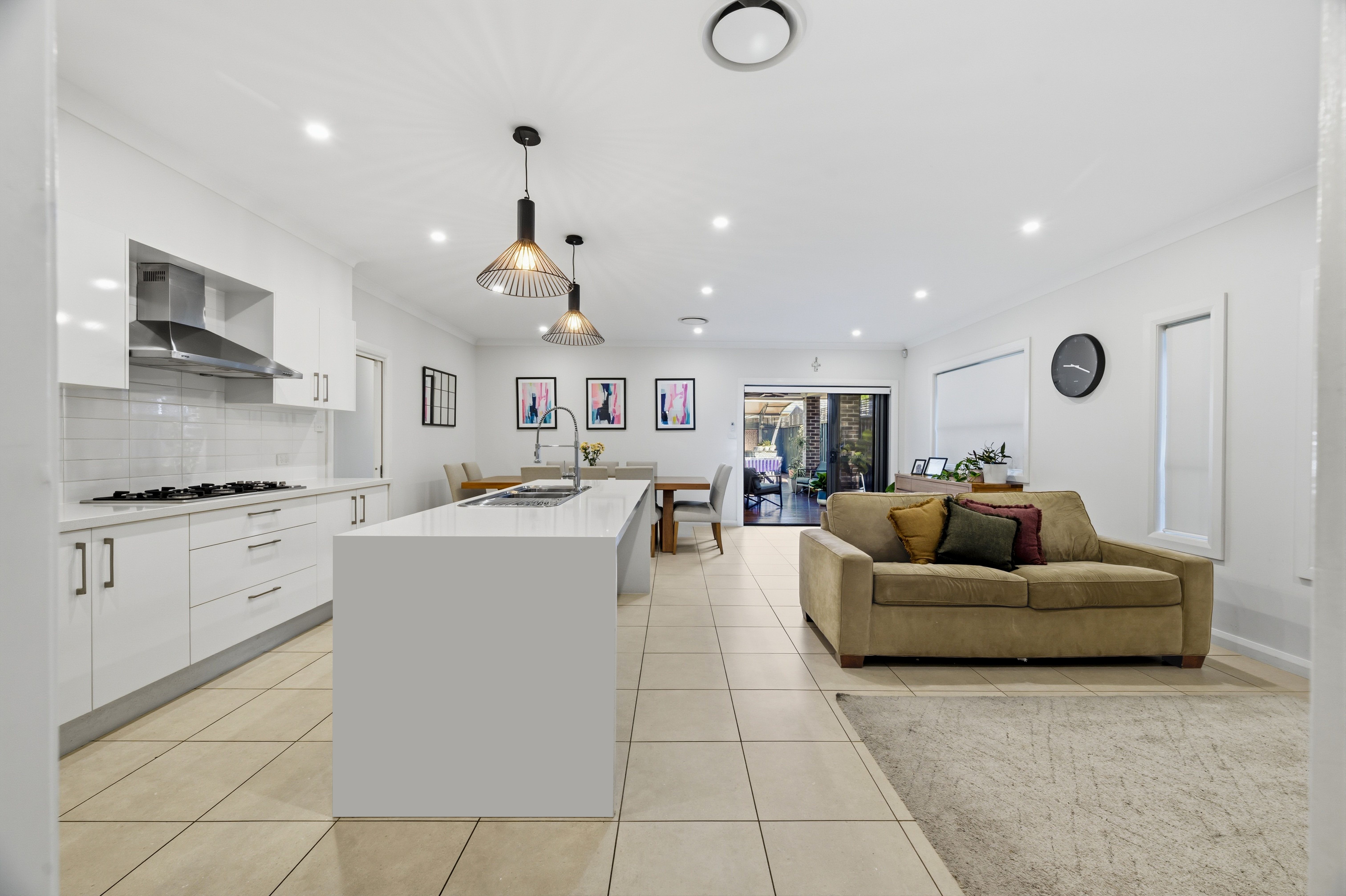 16 Silverwood Street — photo 8 of 22