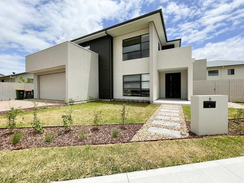 6 Houghton Road, GLEDSWOOD HILLS, NSW 2557