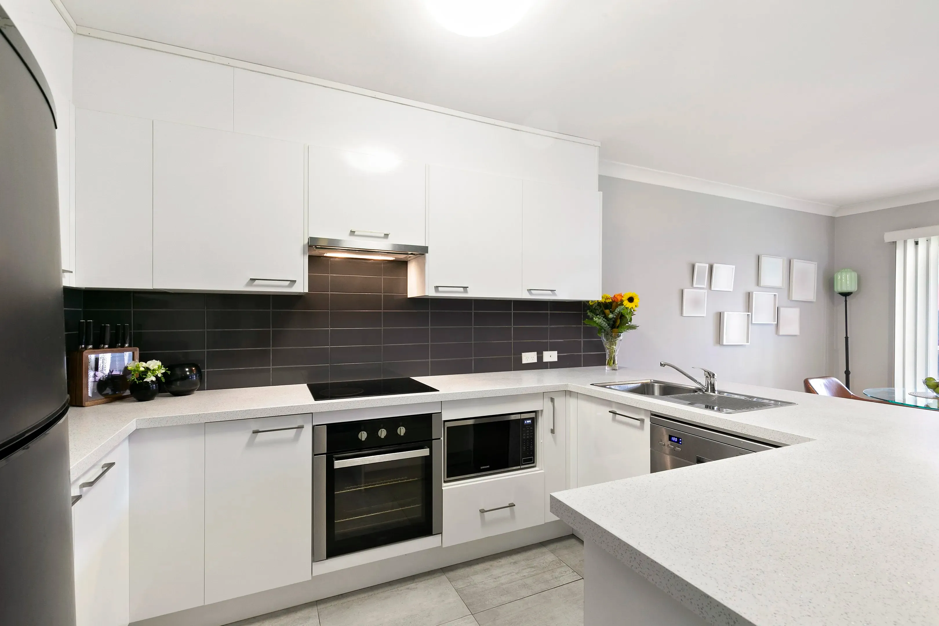 3/9 Maranta Street, Elanora, QLD 4221