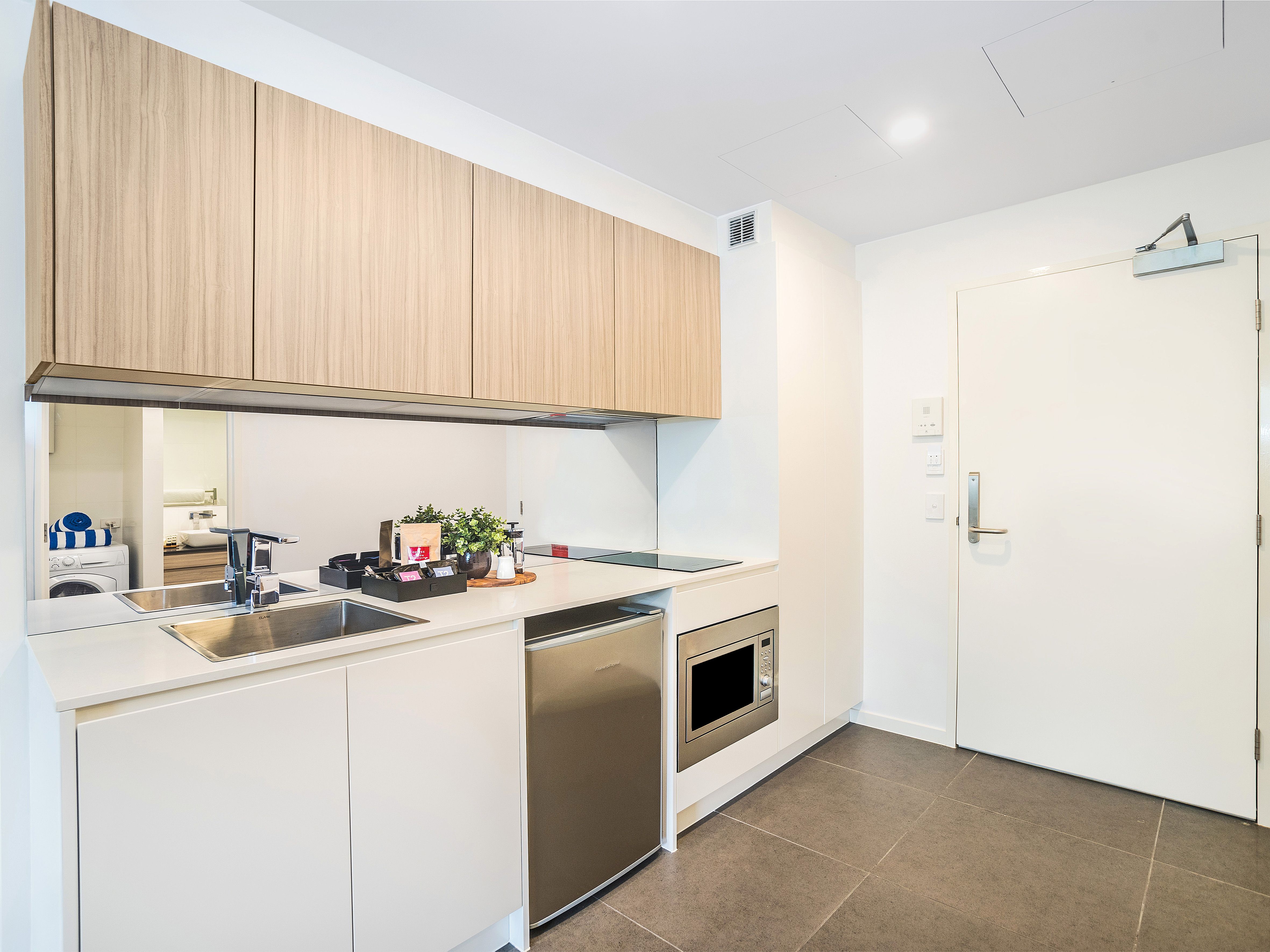 107/1 Yuruga Street — photo 6 of 14