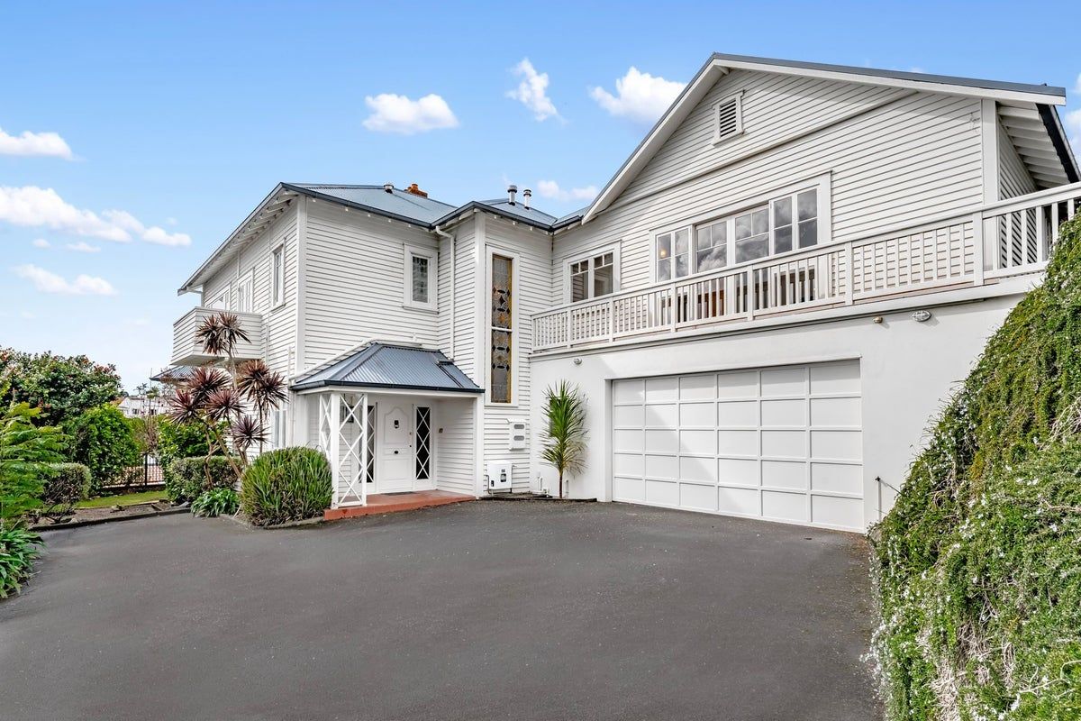 25 Vale Road, St Heliers, Auckland City