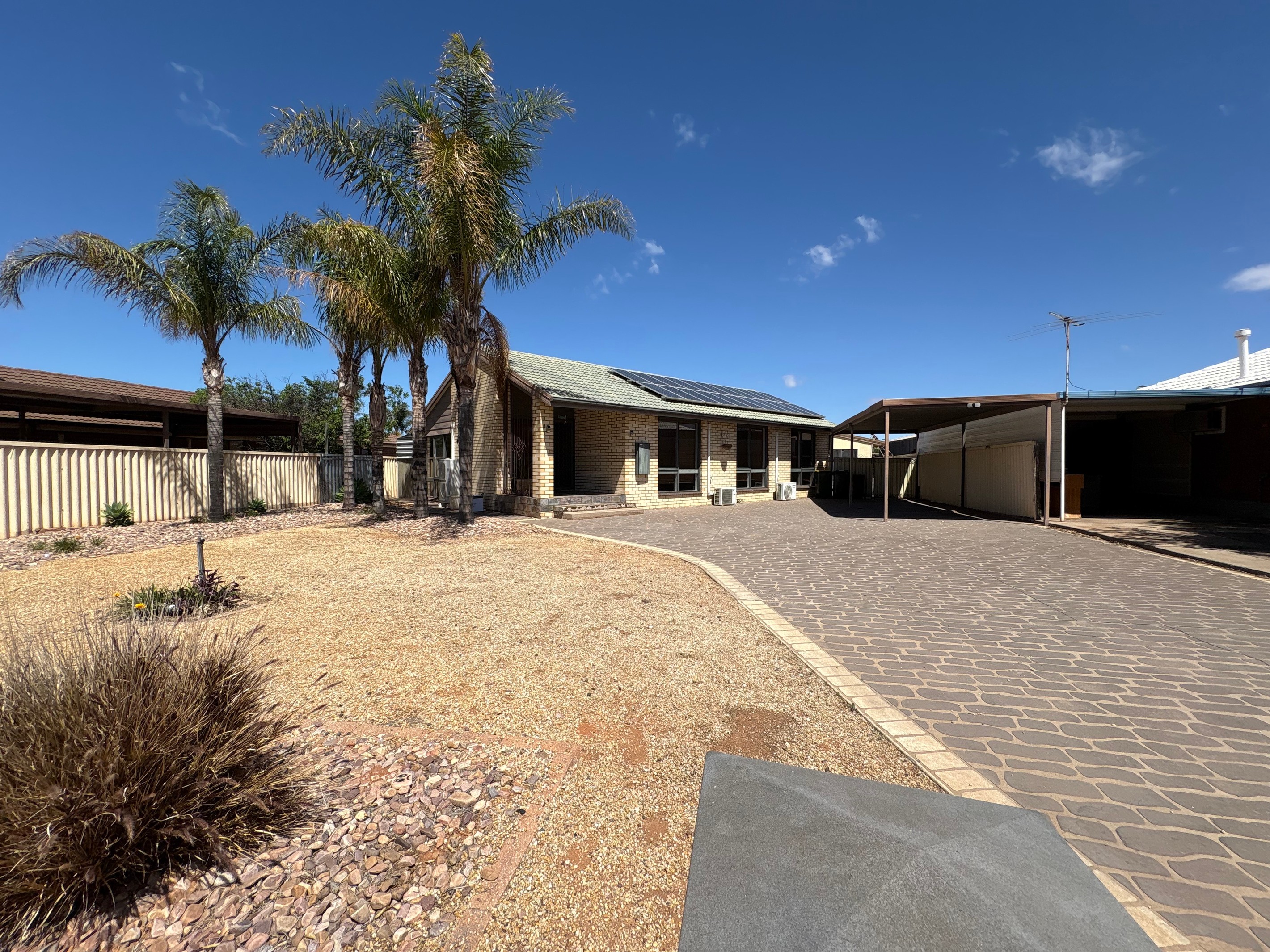 11 Cruickshank Avenue, Whyalla Stuart, SA 5608