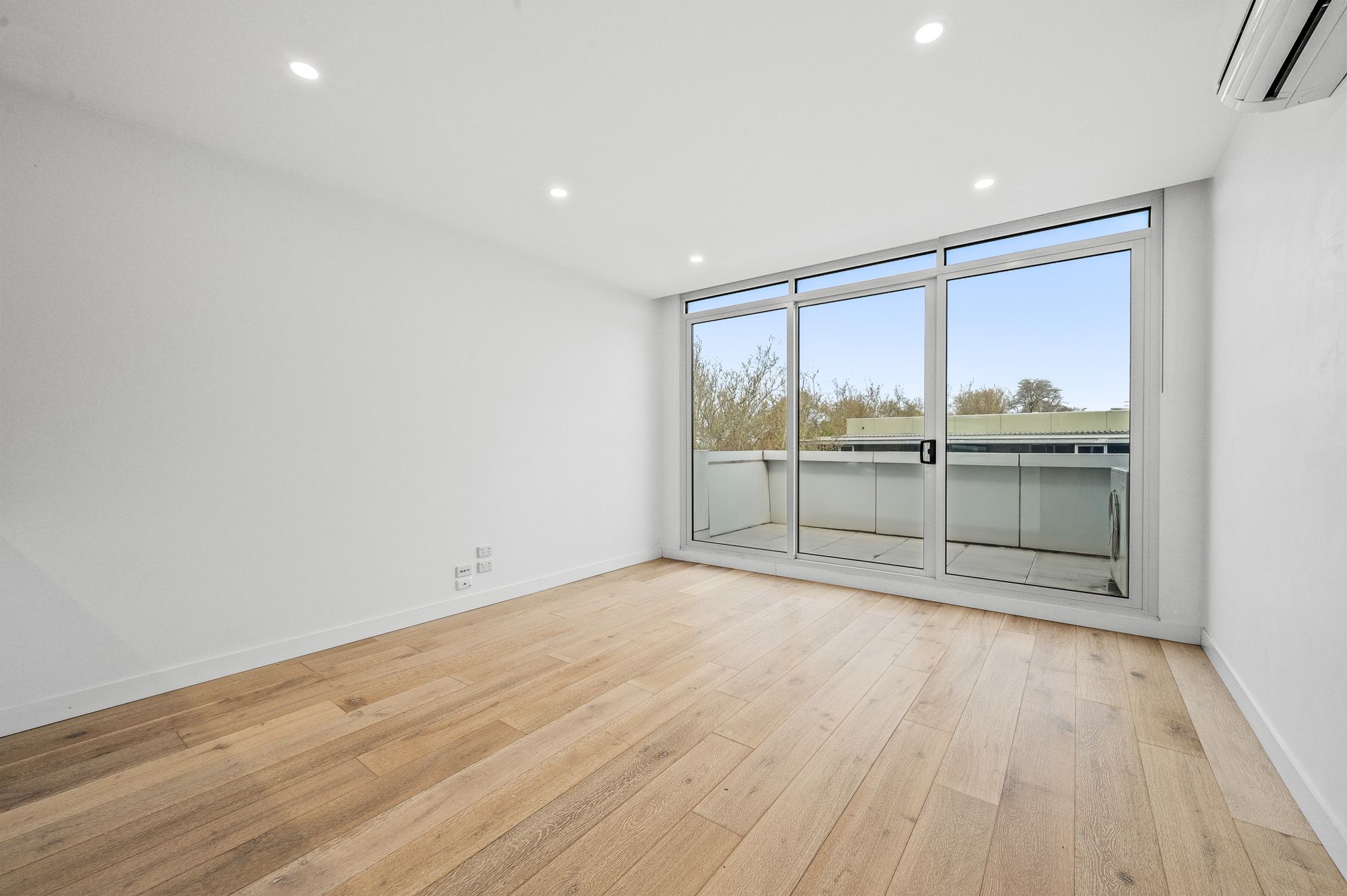 304/629 Canterbury Road, Surrey Hills, VIC 3127