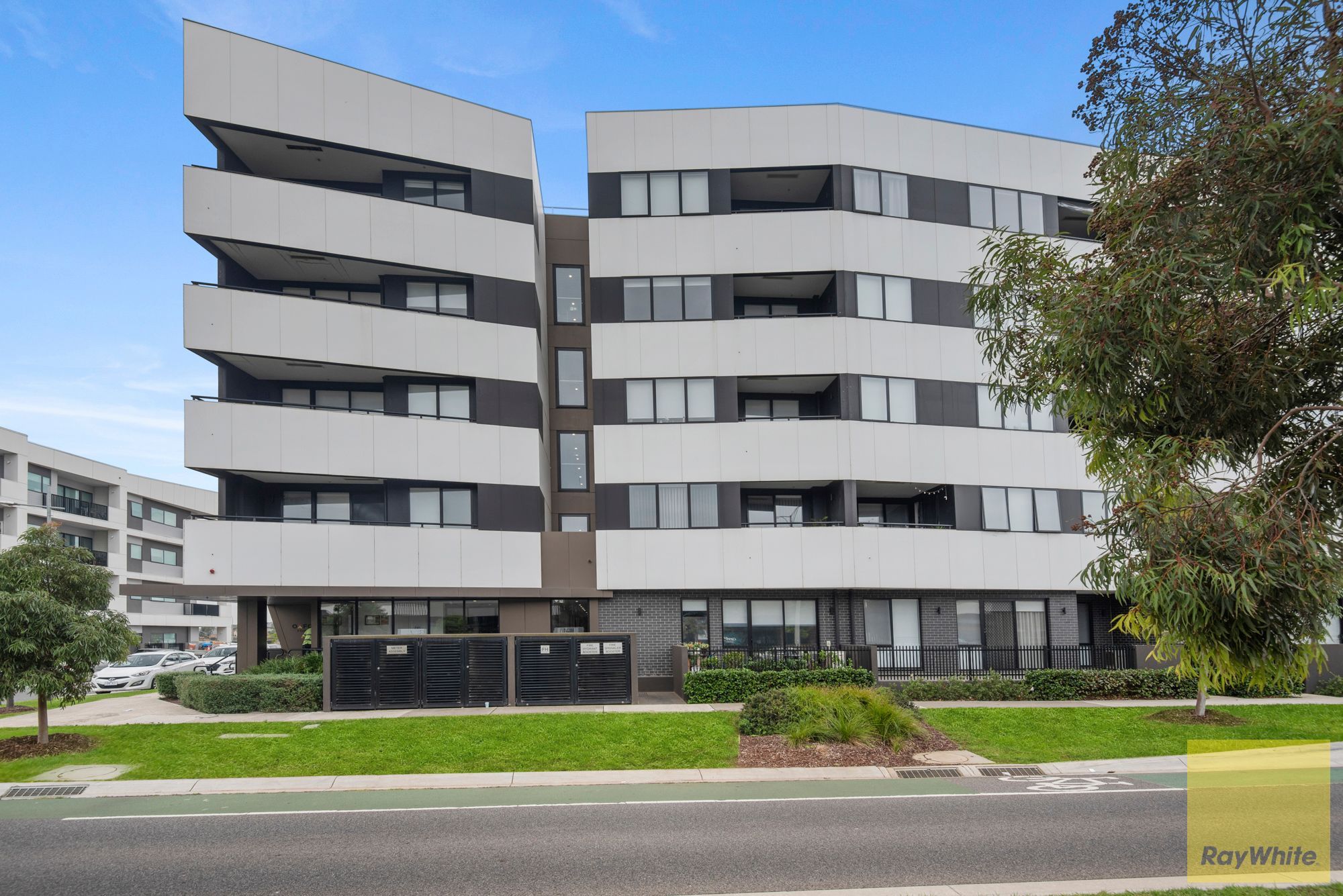 405/2 Clark Street, Williams Landing, VIC 3027