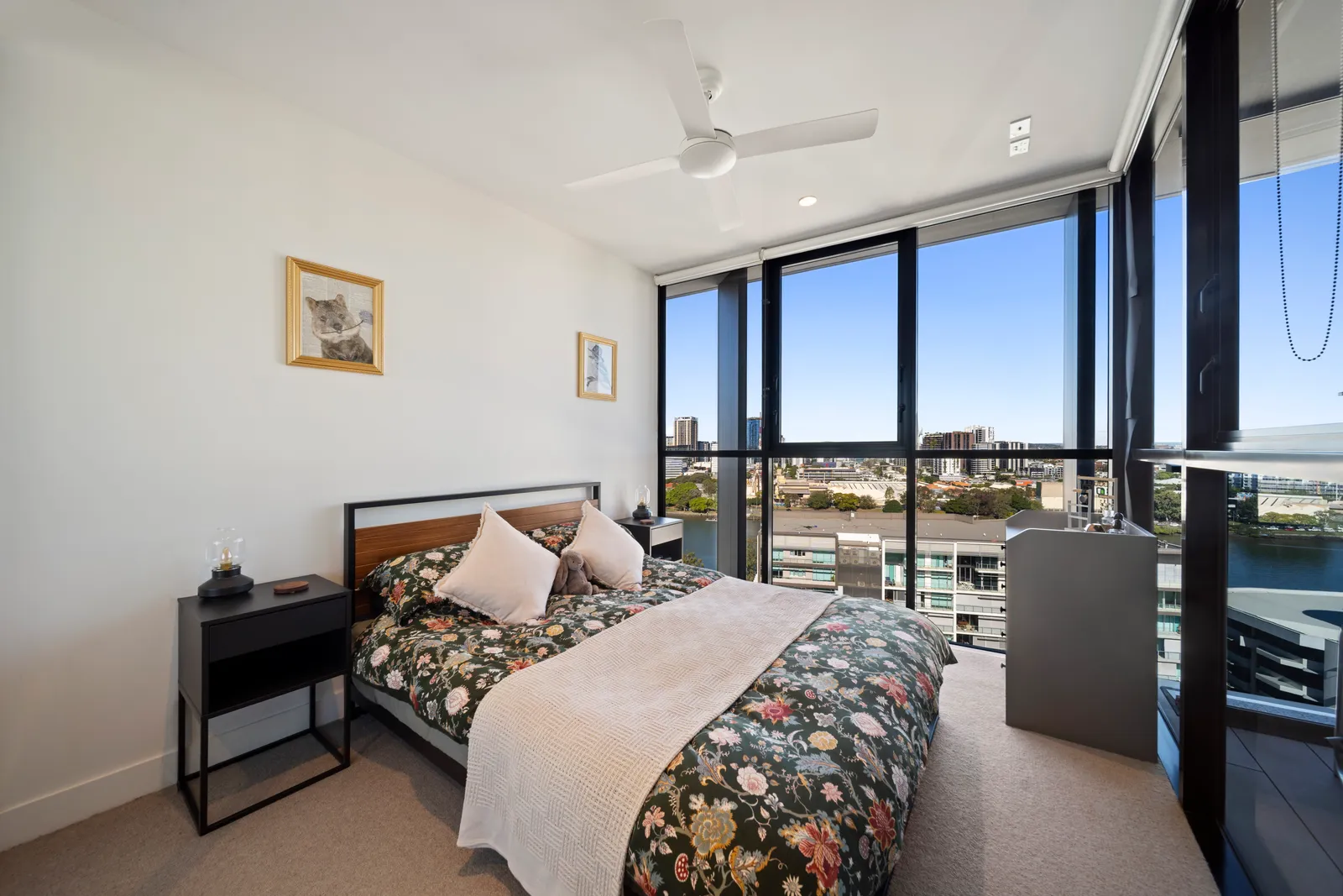 1611/19 Mcdougall Street, Milton