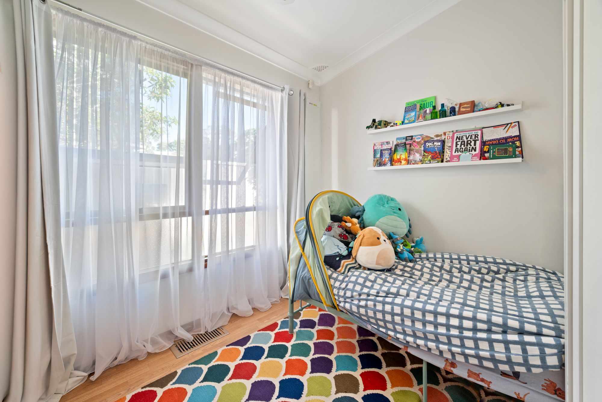 8 Coolah Avenue — photo 8 of 11