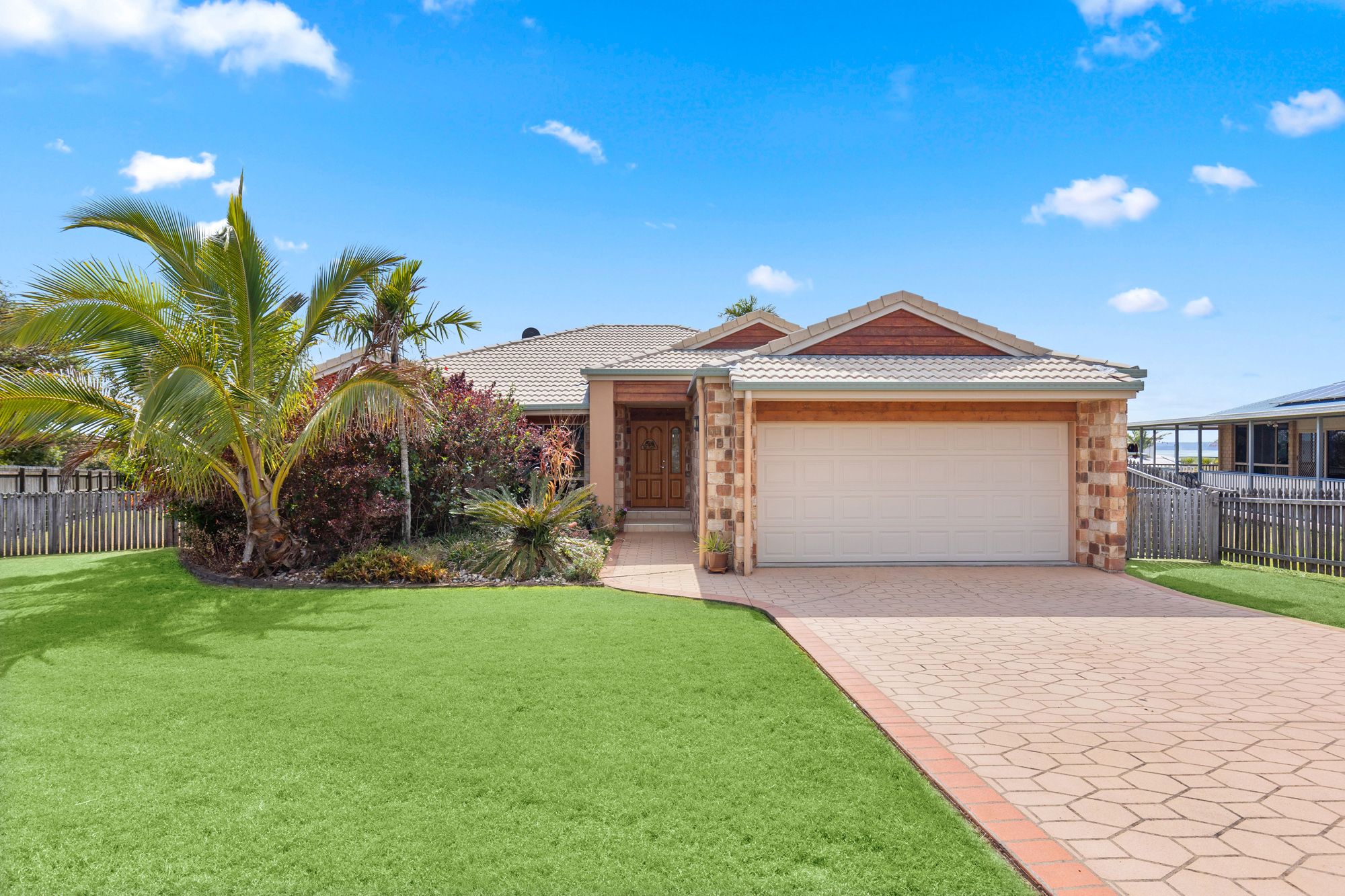 25 Woongoolbver Court, River Heads, QLD 4655