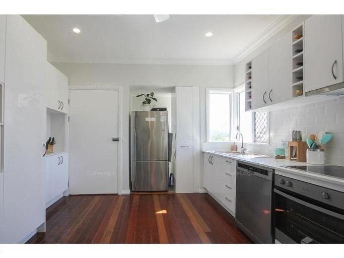 70 Badminton Street, Mount Gravatt East, QLD 4122