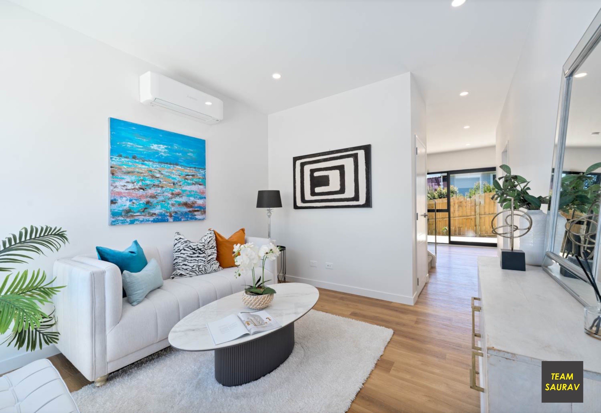 21B Barron Drive, Green Bay, Waitakere City