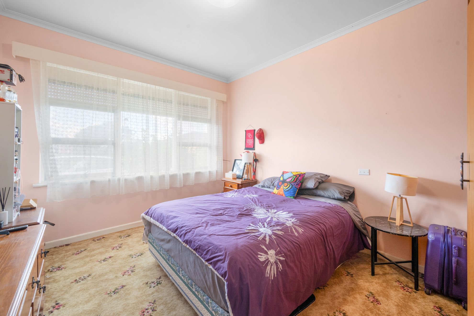 16 Cassells Street — photo 4 of 7