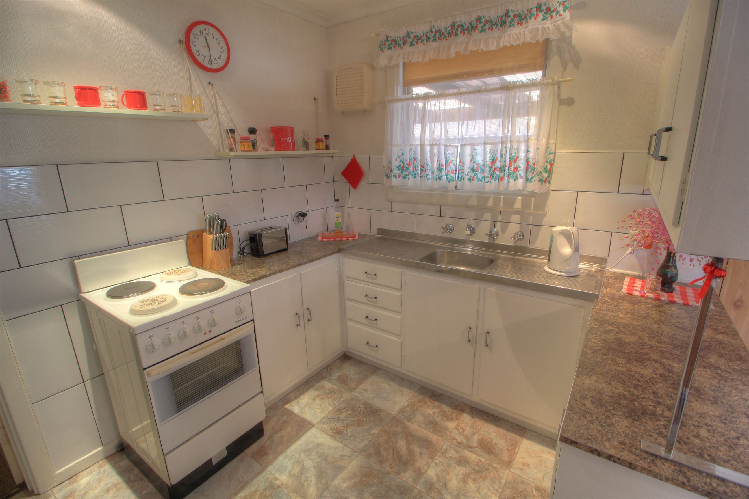 16 Collins Street, Barmera, SA 5345