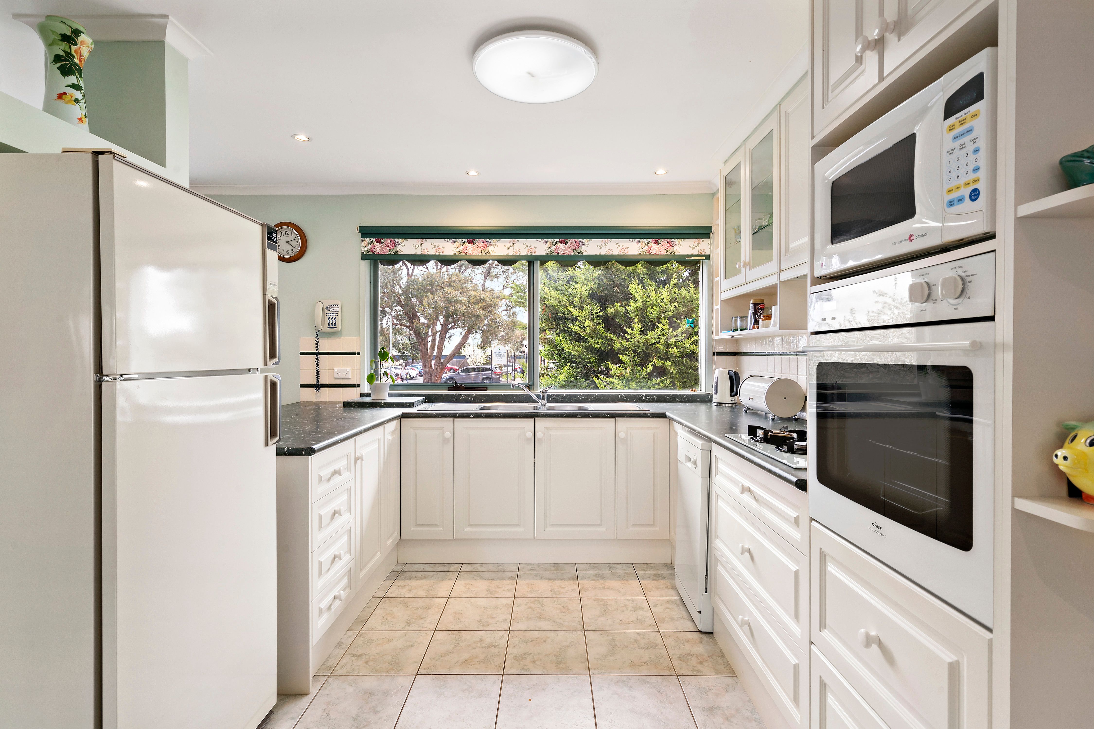 2 Birch Court, Langwarrin, VIC 3910