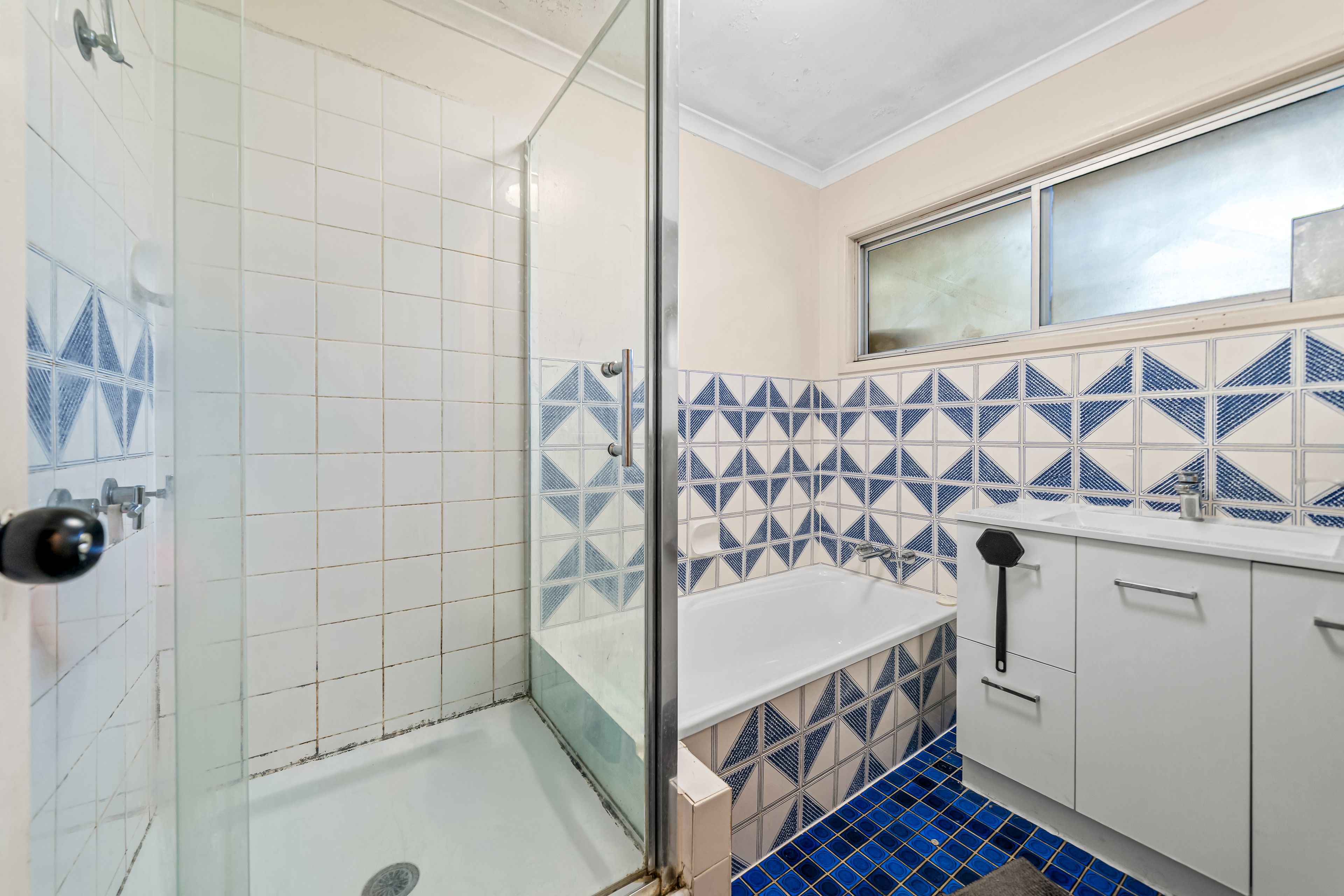 93 Waratah Drive — photo 8 of 11