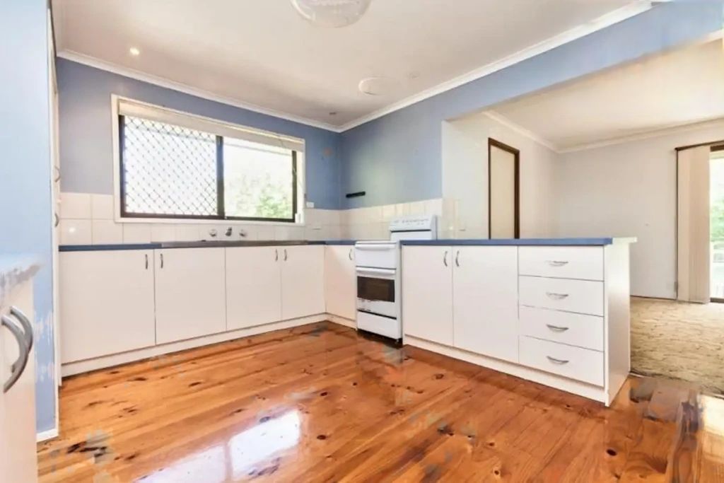 35 Crackenback Street — photo 4 of 6