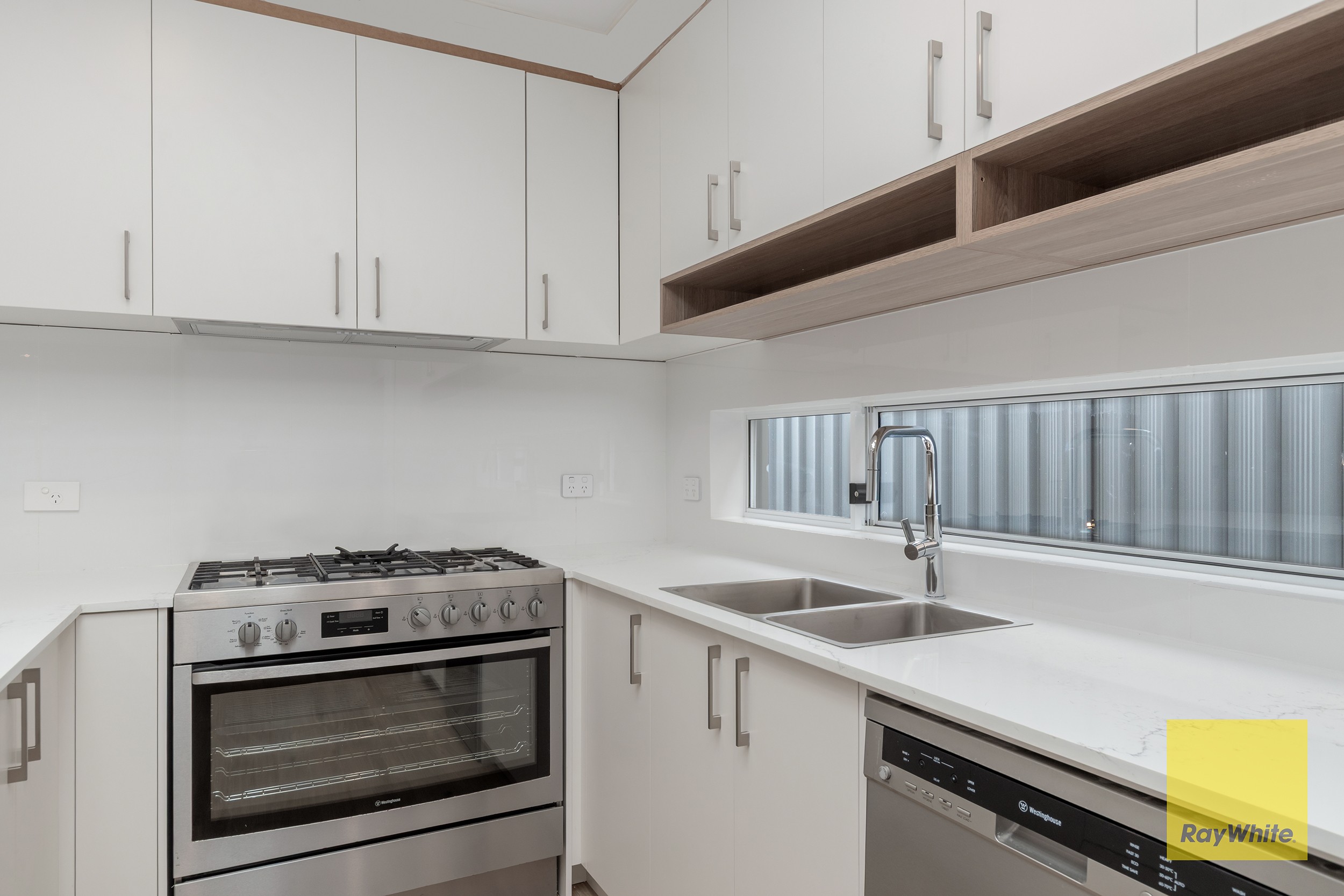 120 Brisbane Avenue, Umina Beach, NSW 2257