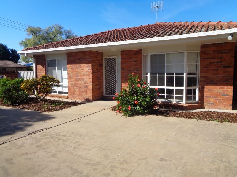 1/416 Cressy Street, Deniliquin, NSW 2710