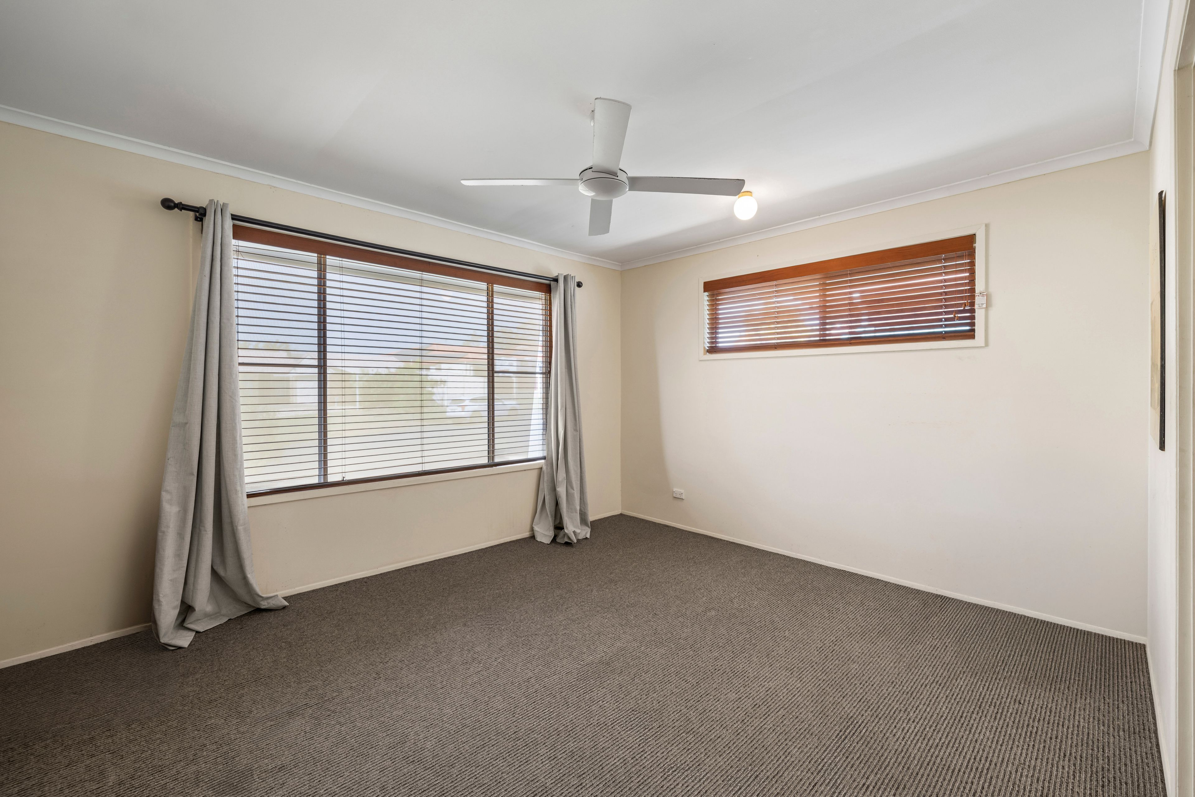 13 Quigan Terrace — photo 7 of 23