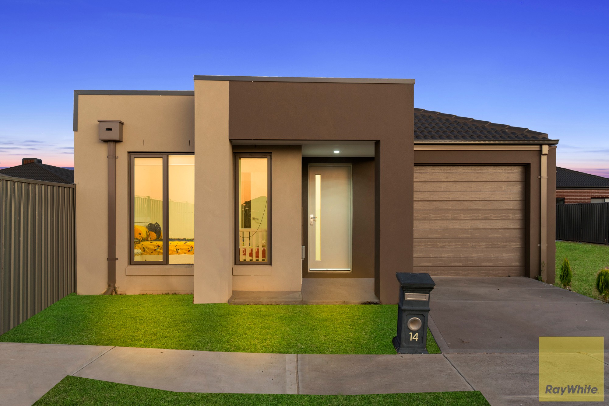 14 Manda Circuit, Tarneit, VIC 3029