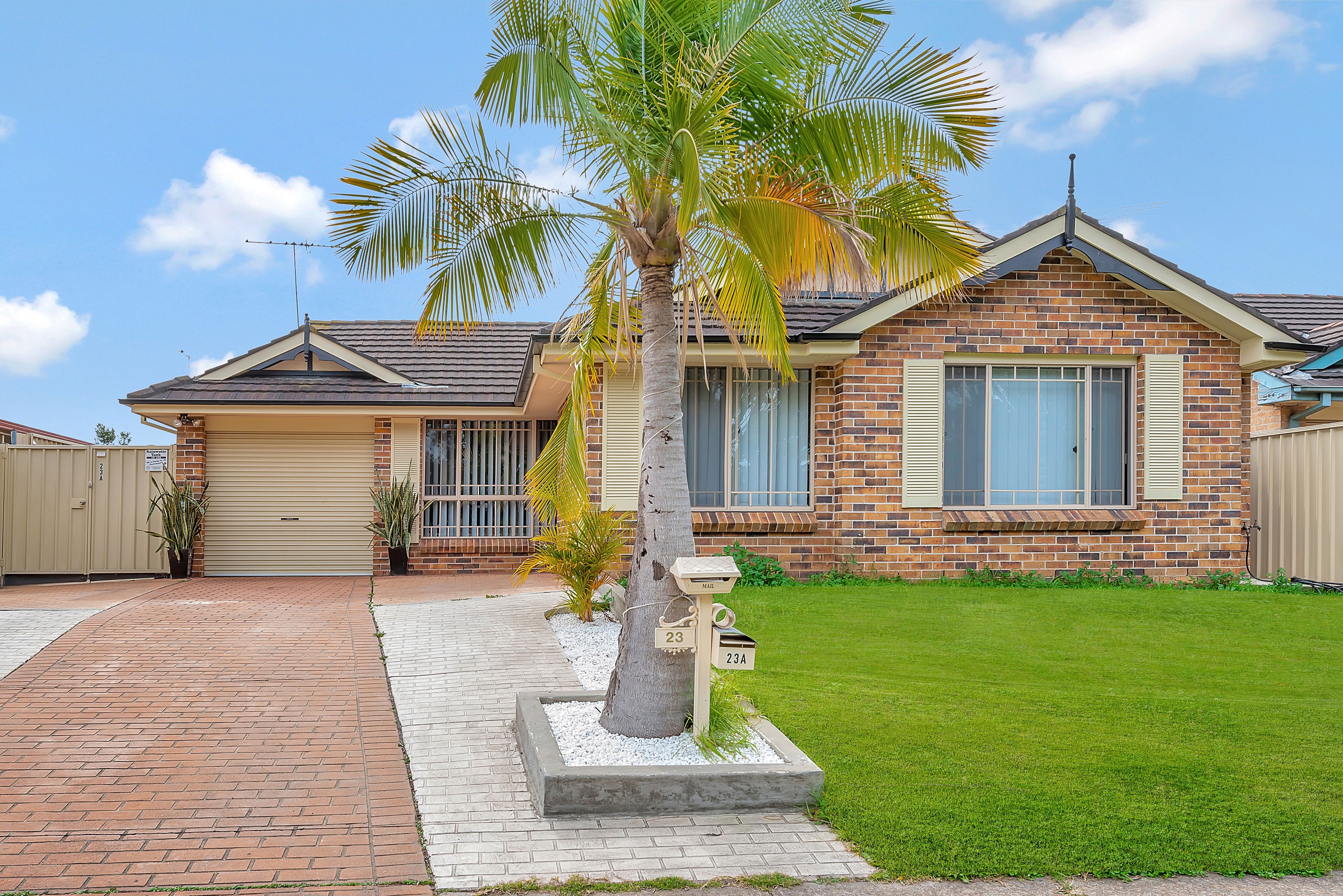 23 Topnot Avenue