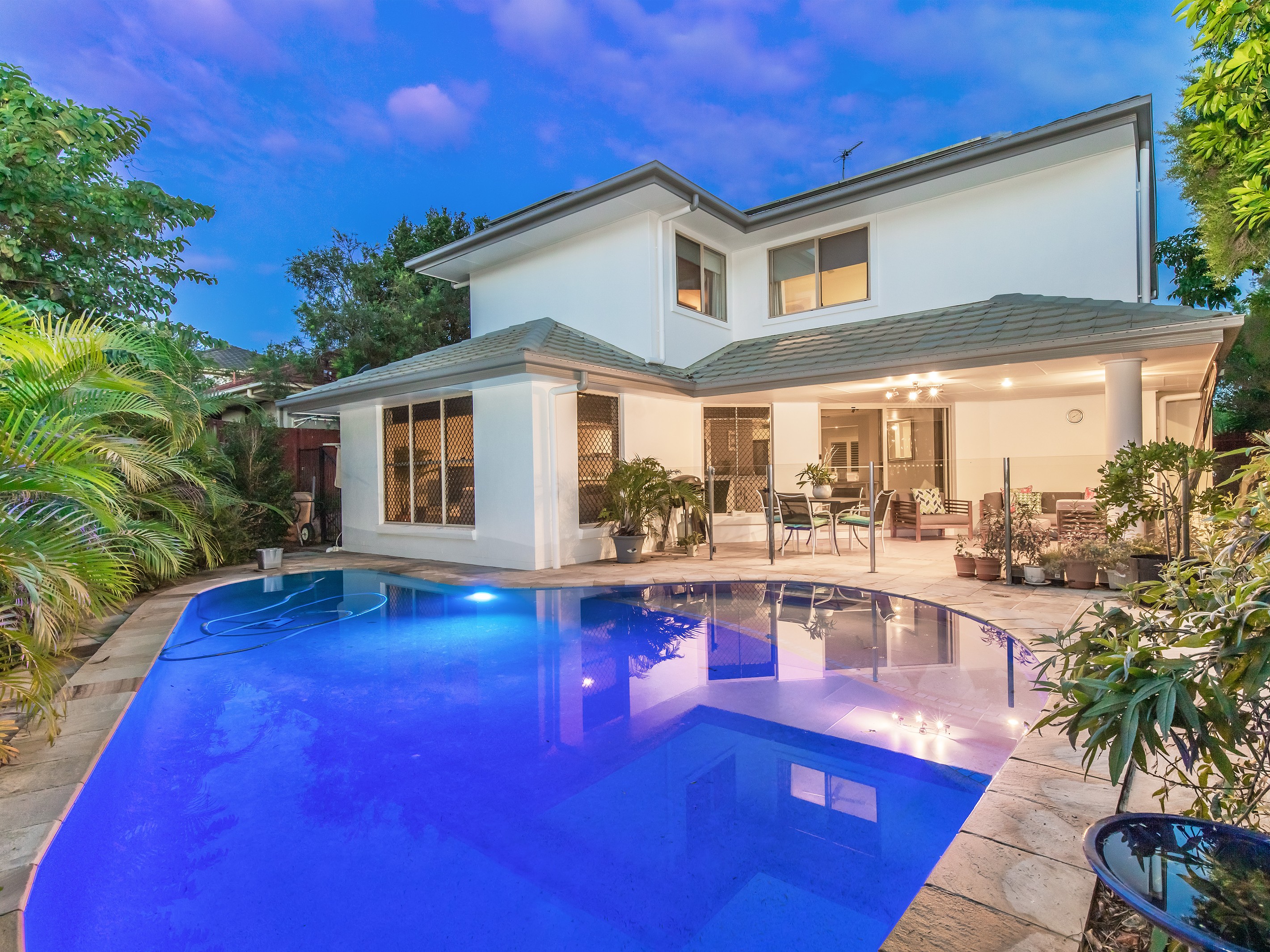 15 Rhiannon Drive, Ashmore, QLD 4214