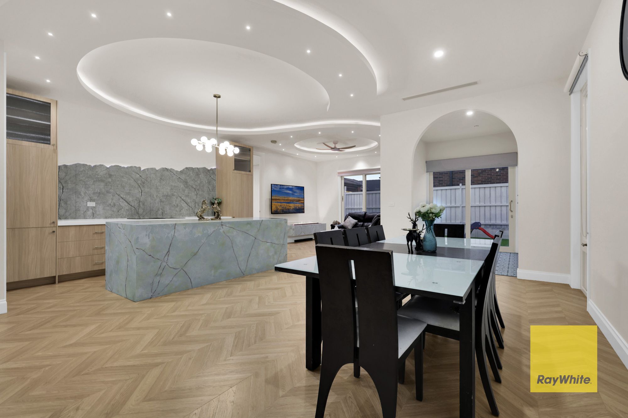 6 Majorelle Boulevard — photo 12 of 30
