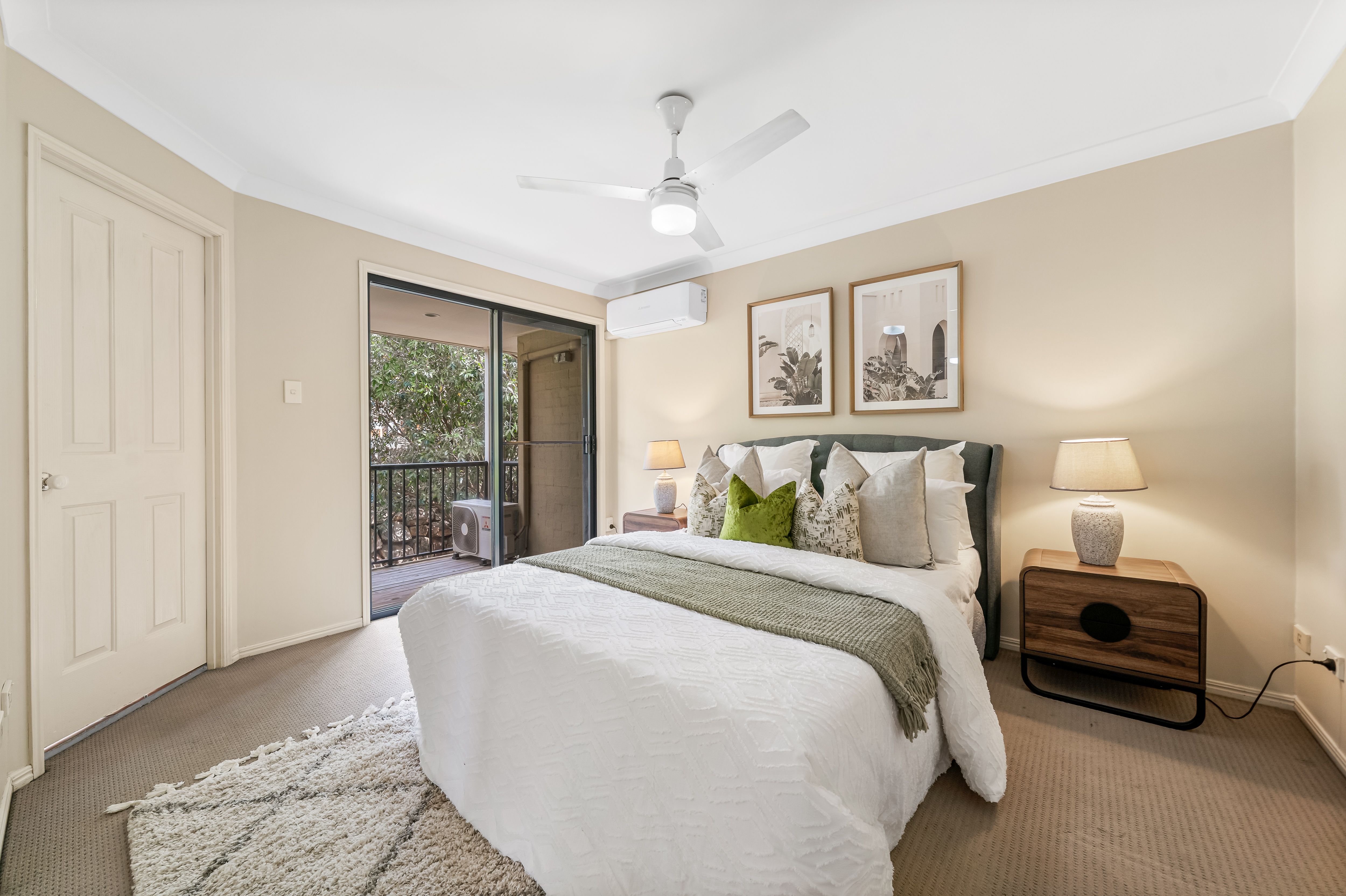 42/26 Buckingham Place — photo 9 of 18
