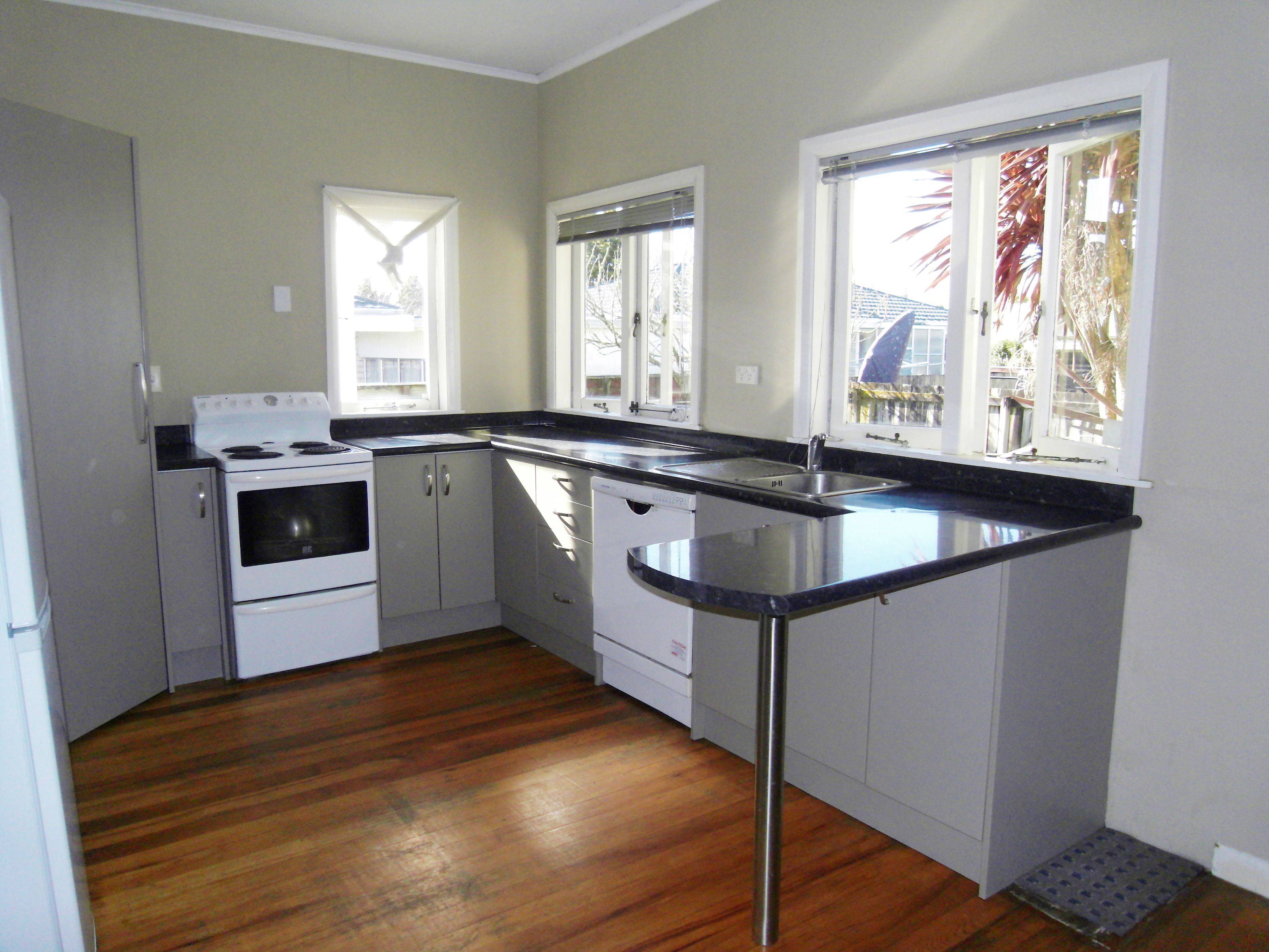 1160 Heaphy Terrace, Fairfield, Hamilton City