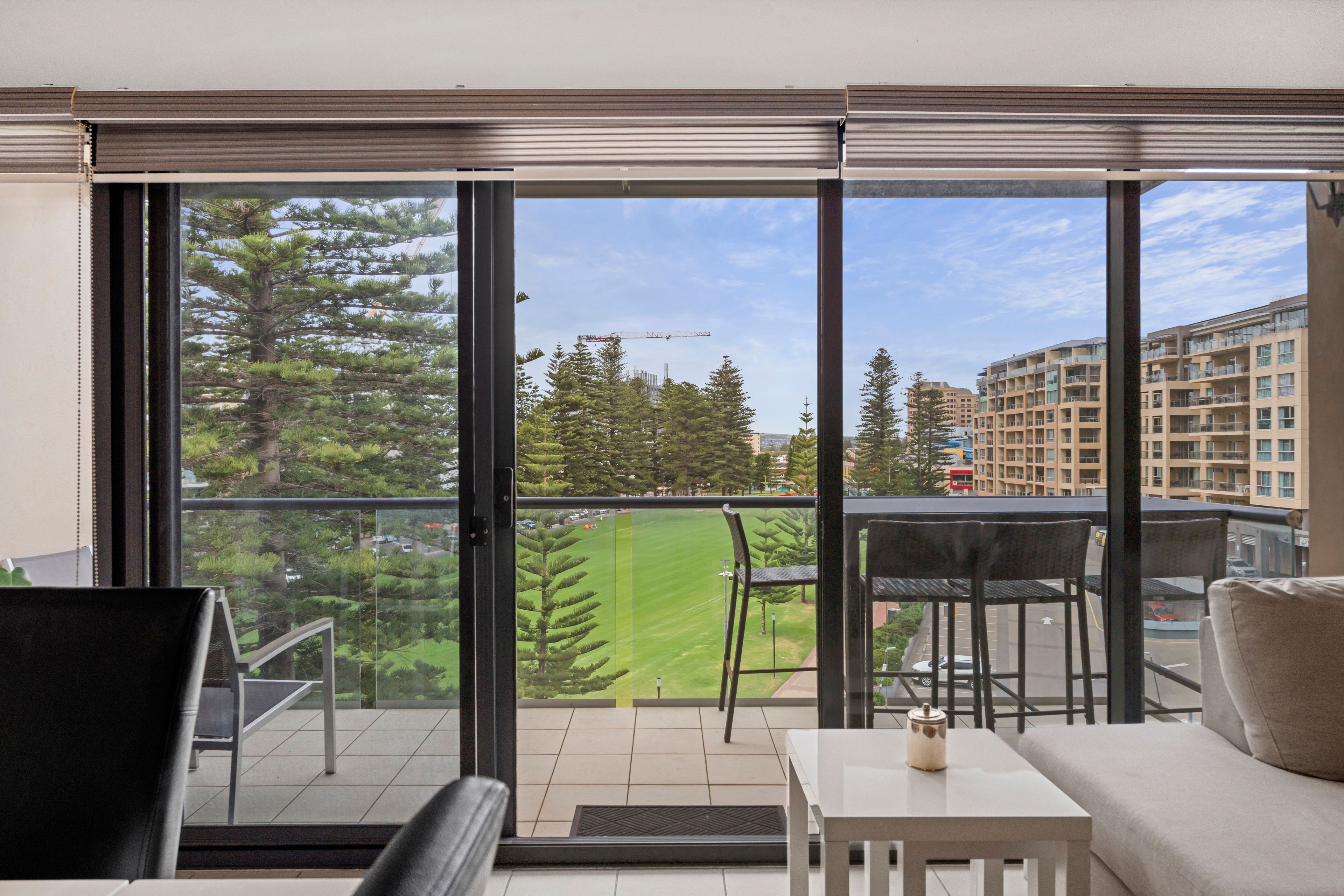 40/1 Chappell Drive — photo 3 of 20