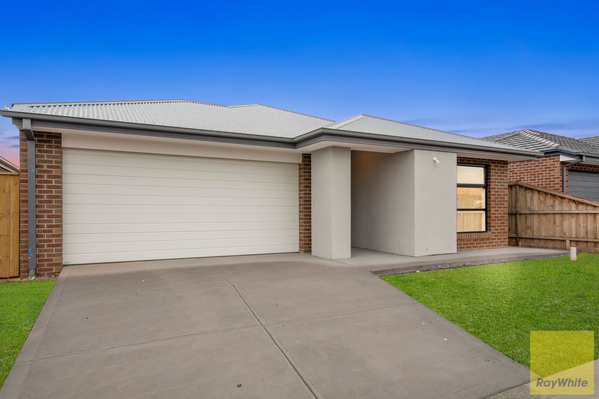 17 Silvereye Street, Kurunjang, VIC 3337