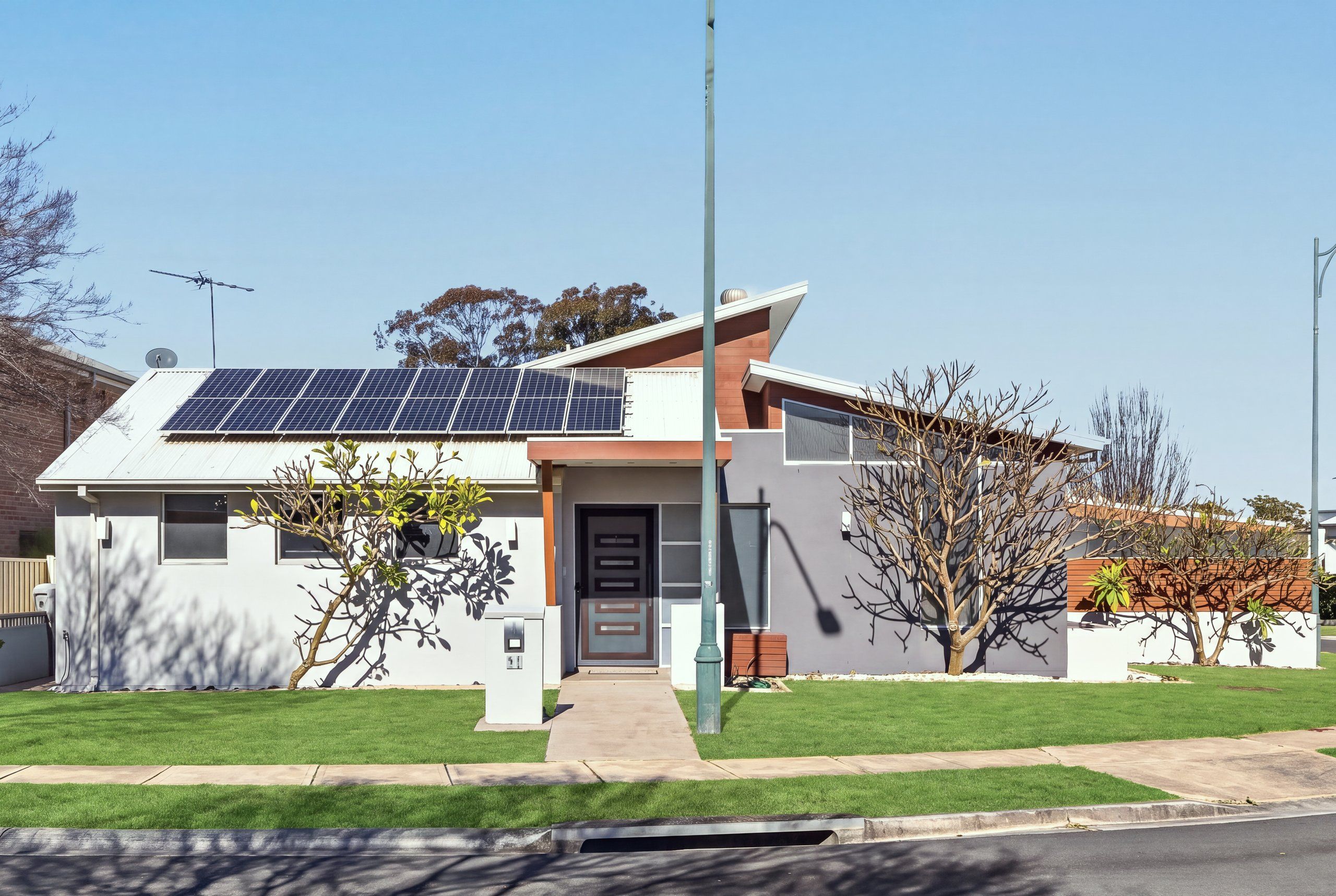 51 Bradley Drive — photo from Ray White Macarthur Group