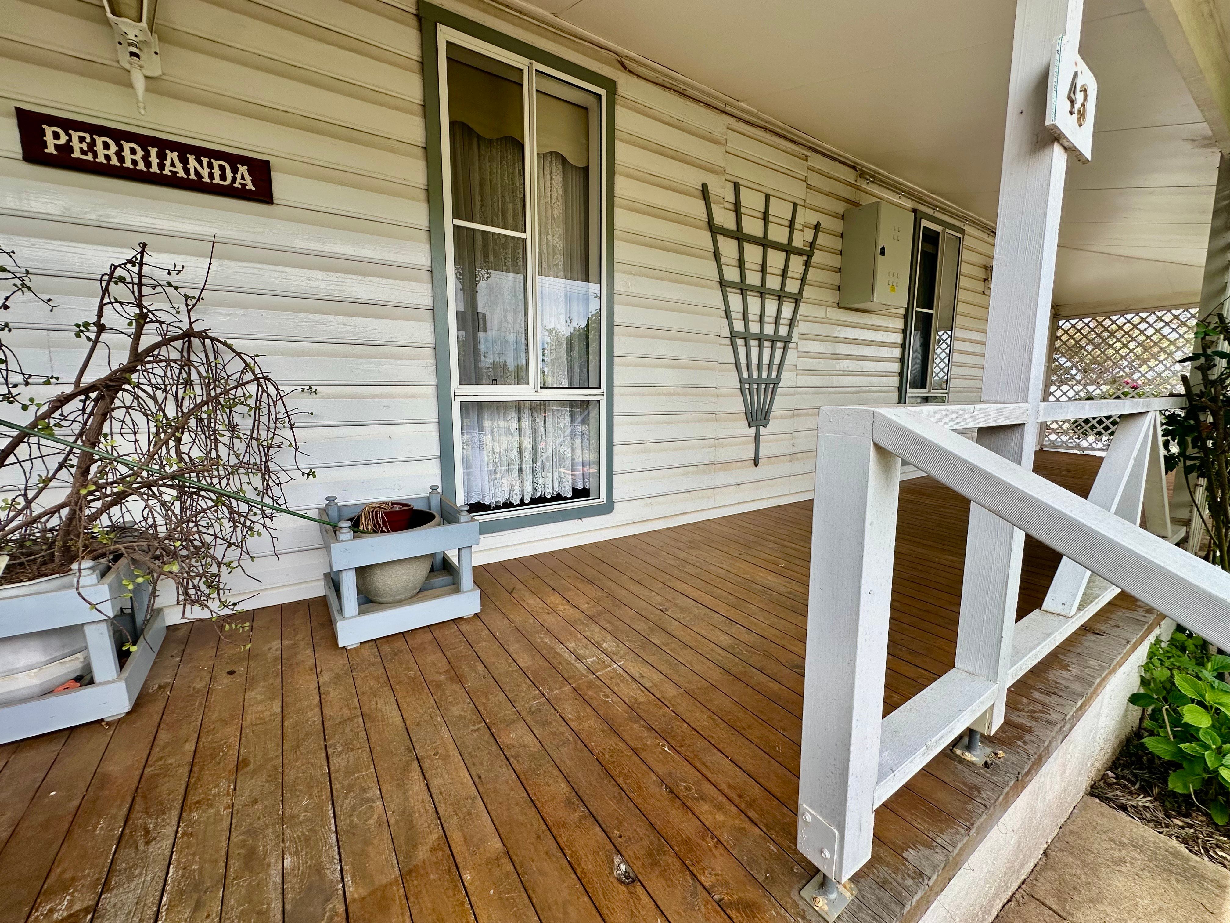 43 Demondrille Street, Young, NSW 2594