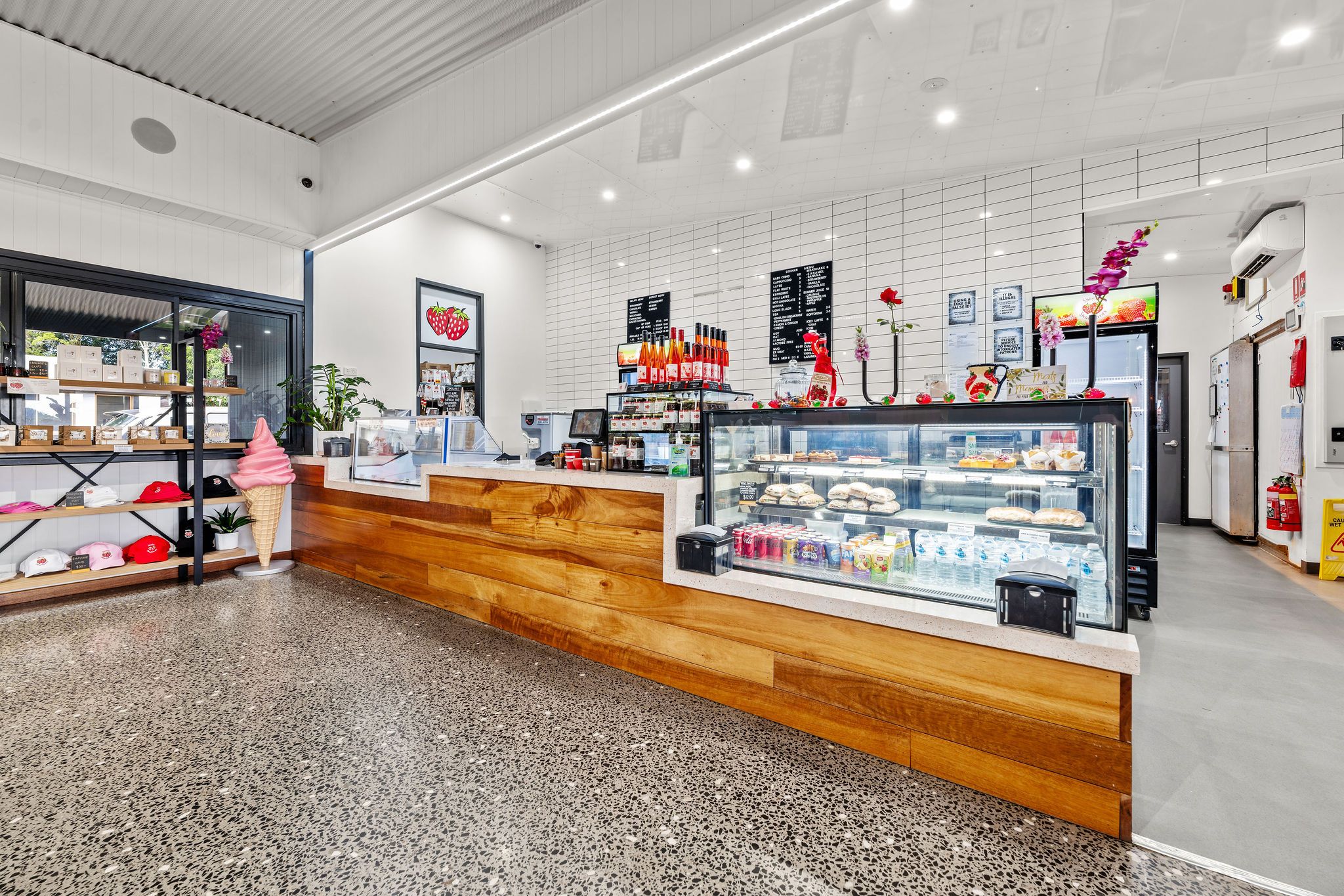 255 Marks Lane (Gillies Range Rd), Atherton, QLD 4883