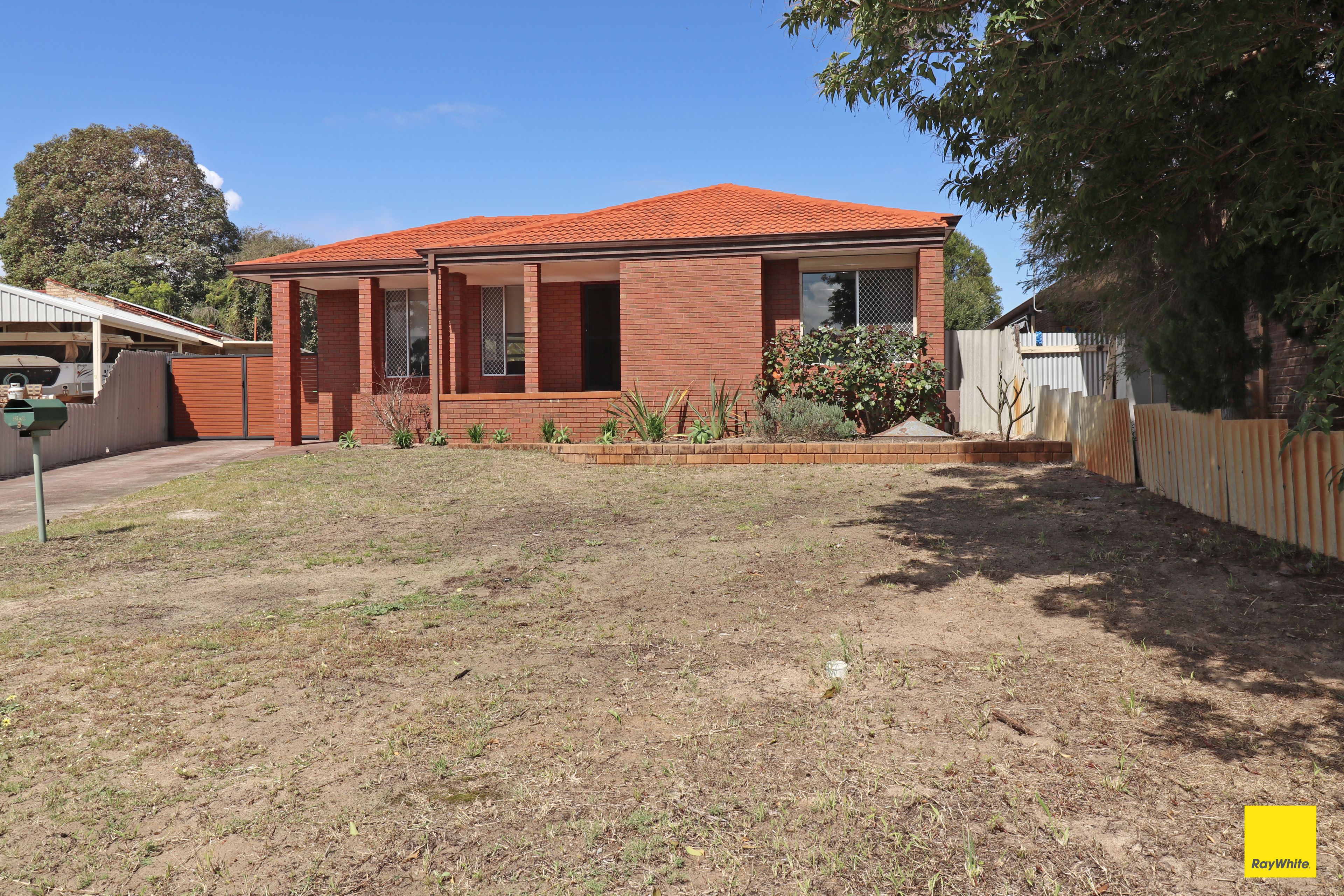 9 Padbury Way, Eden Hill, WA 6054