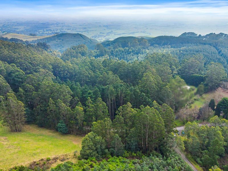 890 Yarragon-Leongatha Road — photo 3 of 11