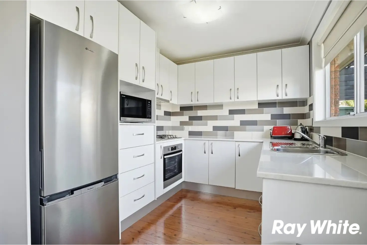11 Chad Place — photo 4 of 10