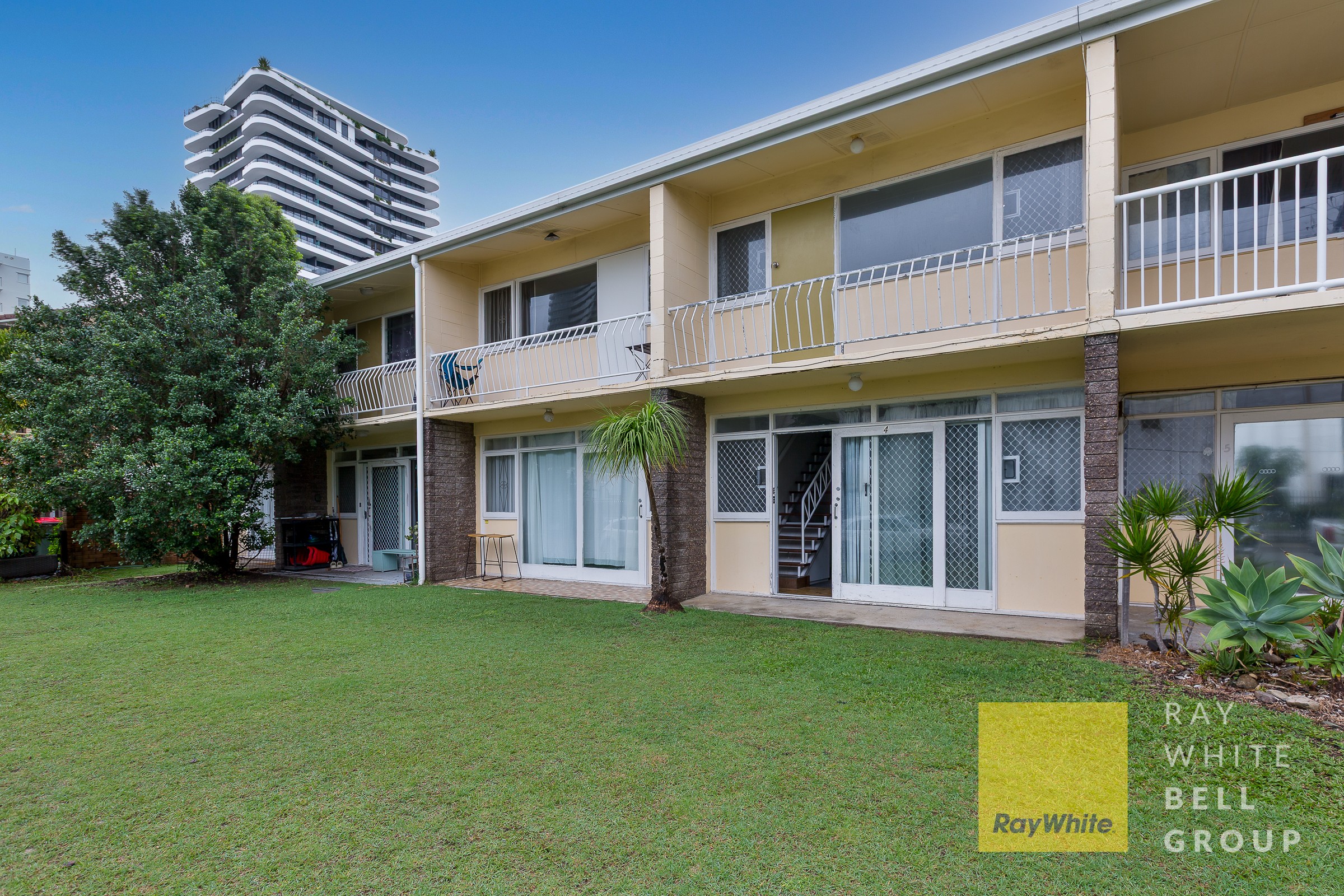 4/8 Mary Avenue, Broadbeach, QLD 4218