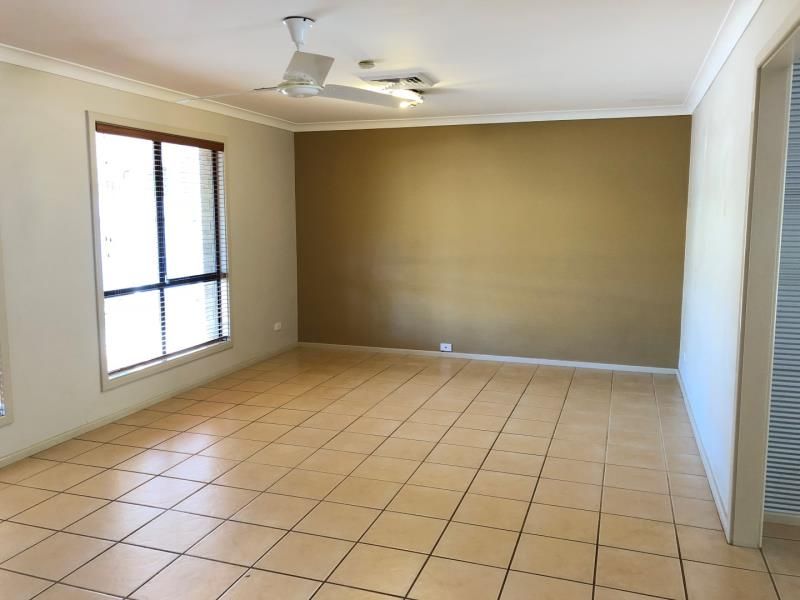 19 Stanbridge Way, Millars Well, WA 6714