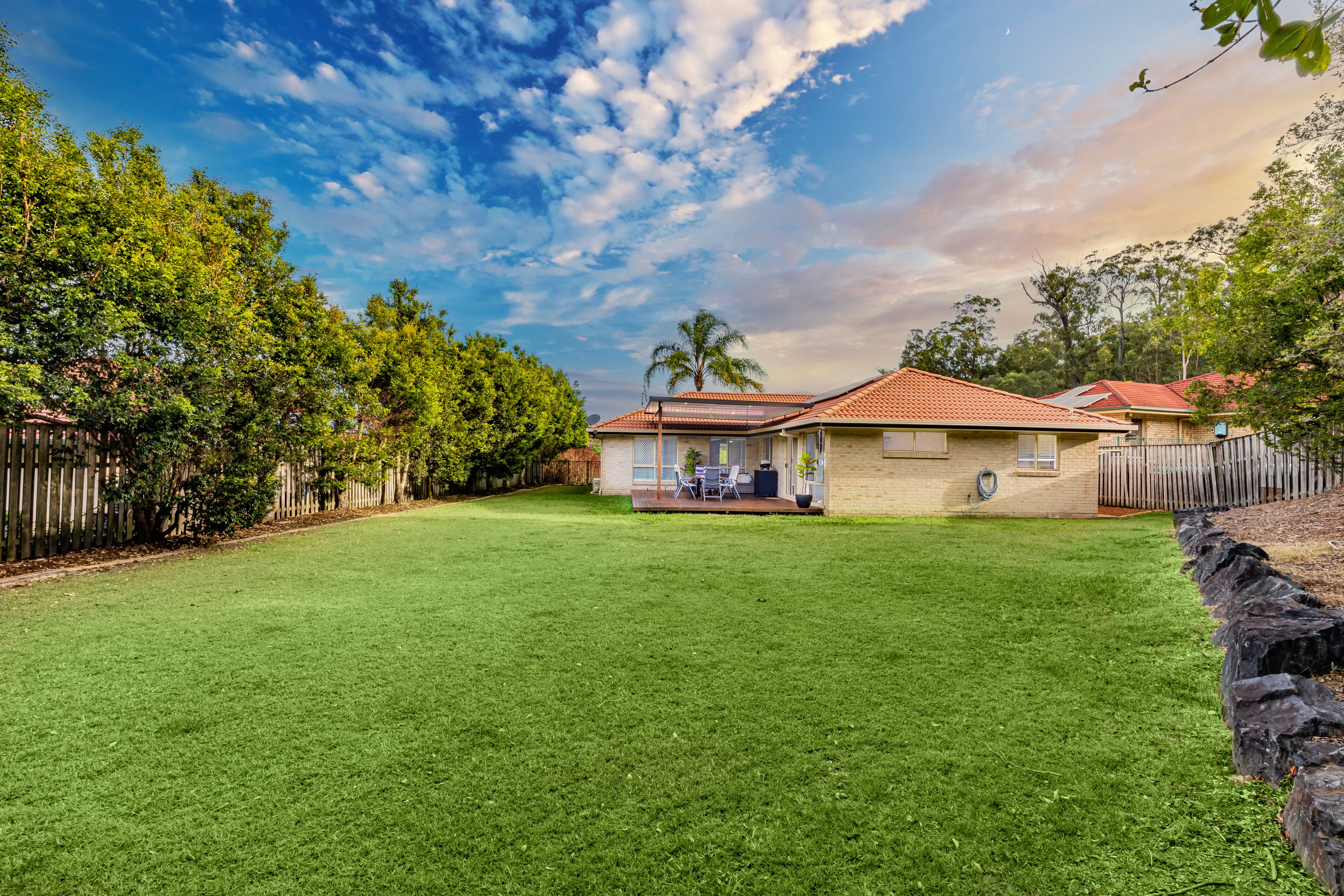 17 Fitzgerald Close, Maudsland, QLD 4210