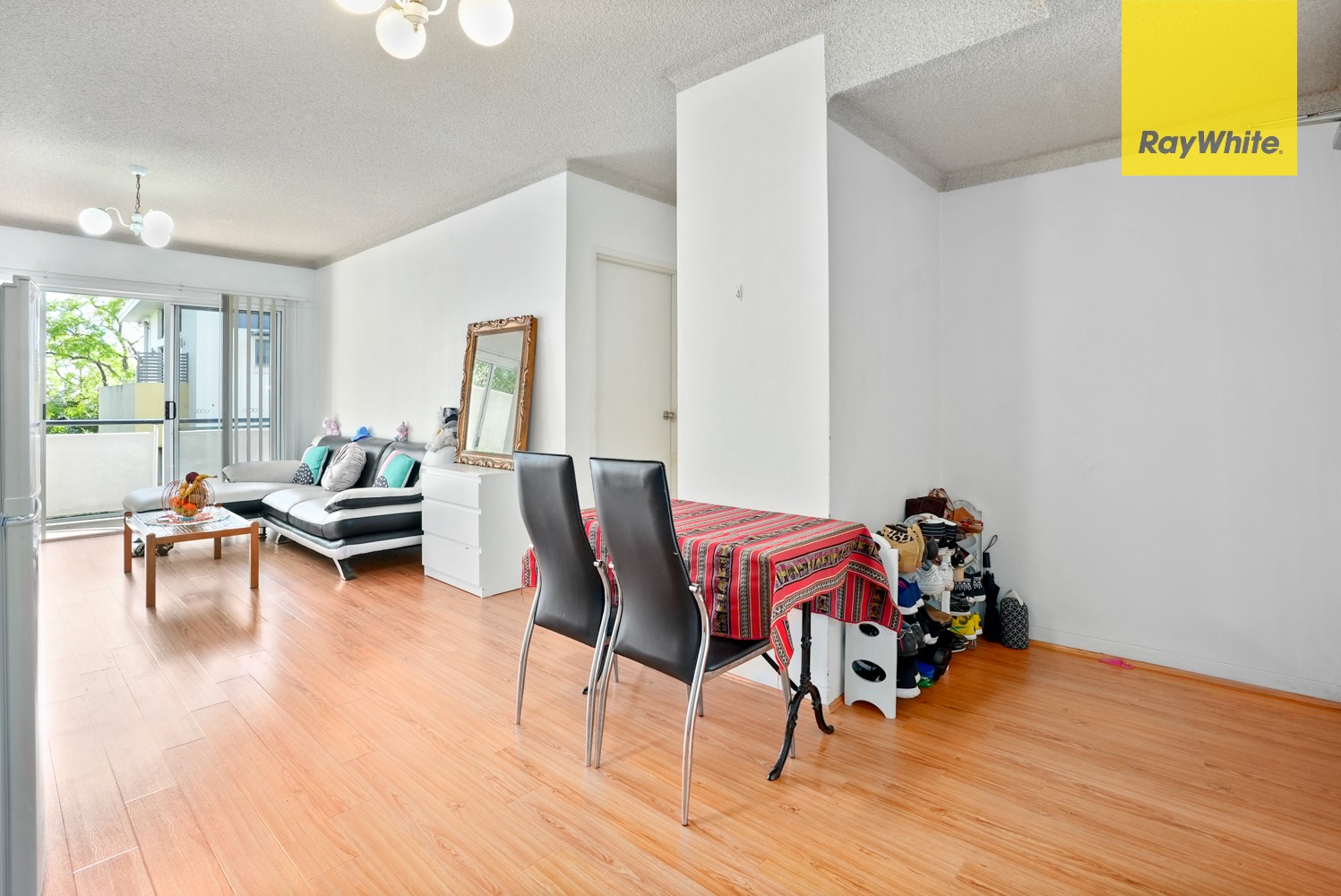 2/18 Thomas May Place, Westmead, NSW 2145