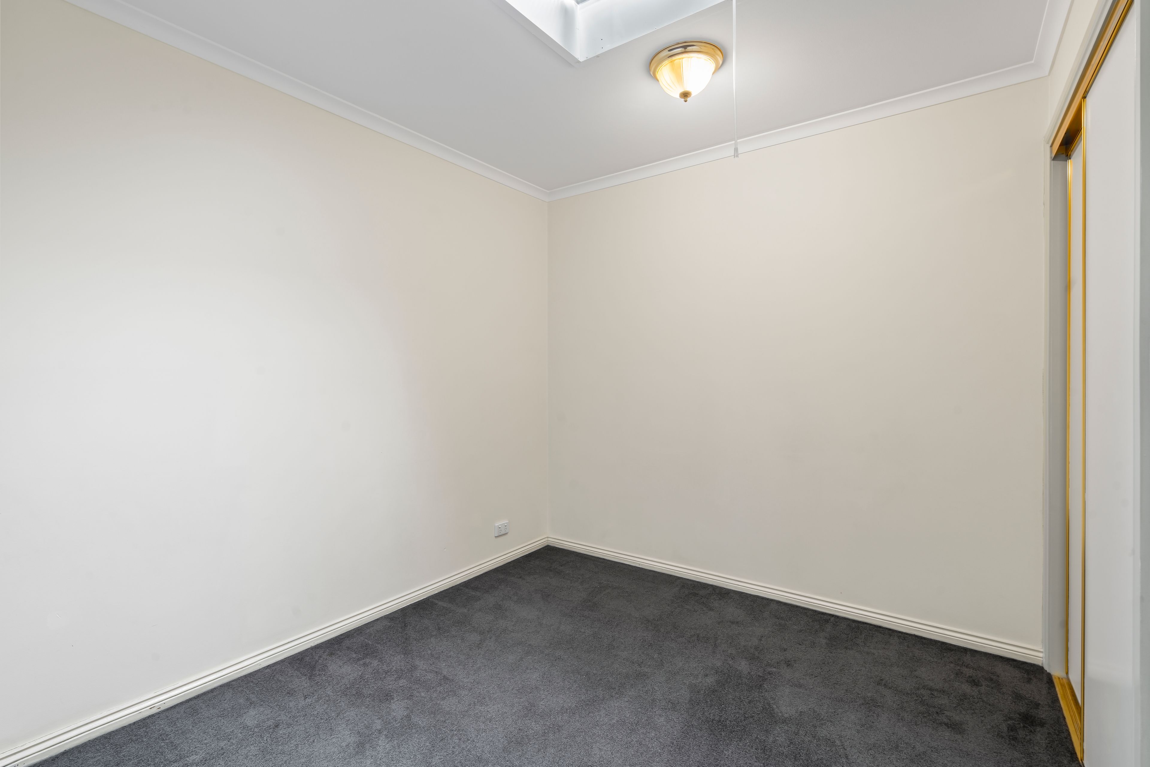 8/223 Murrumbeena Road — photo 8 of 10