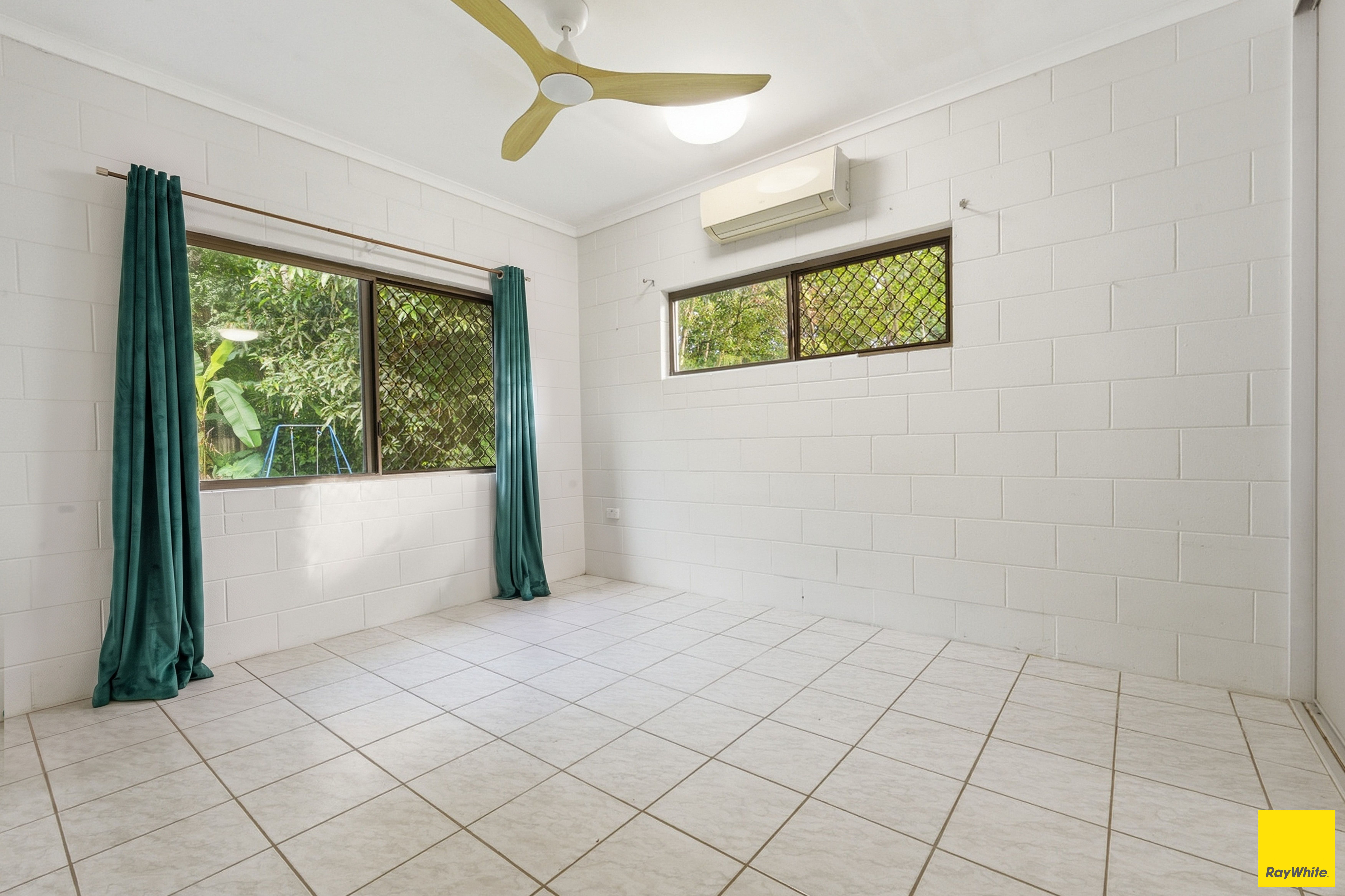 9 Melinga Close — photo 6 of 19