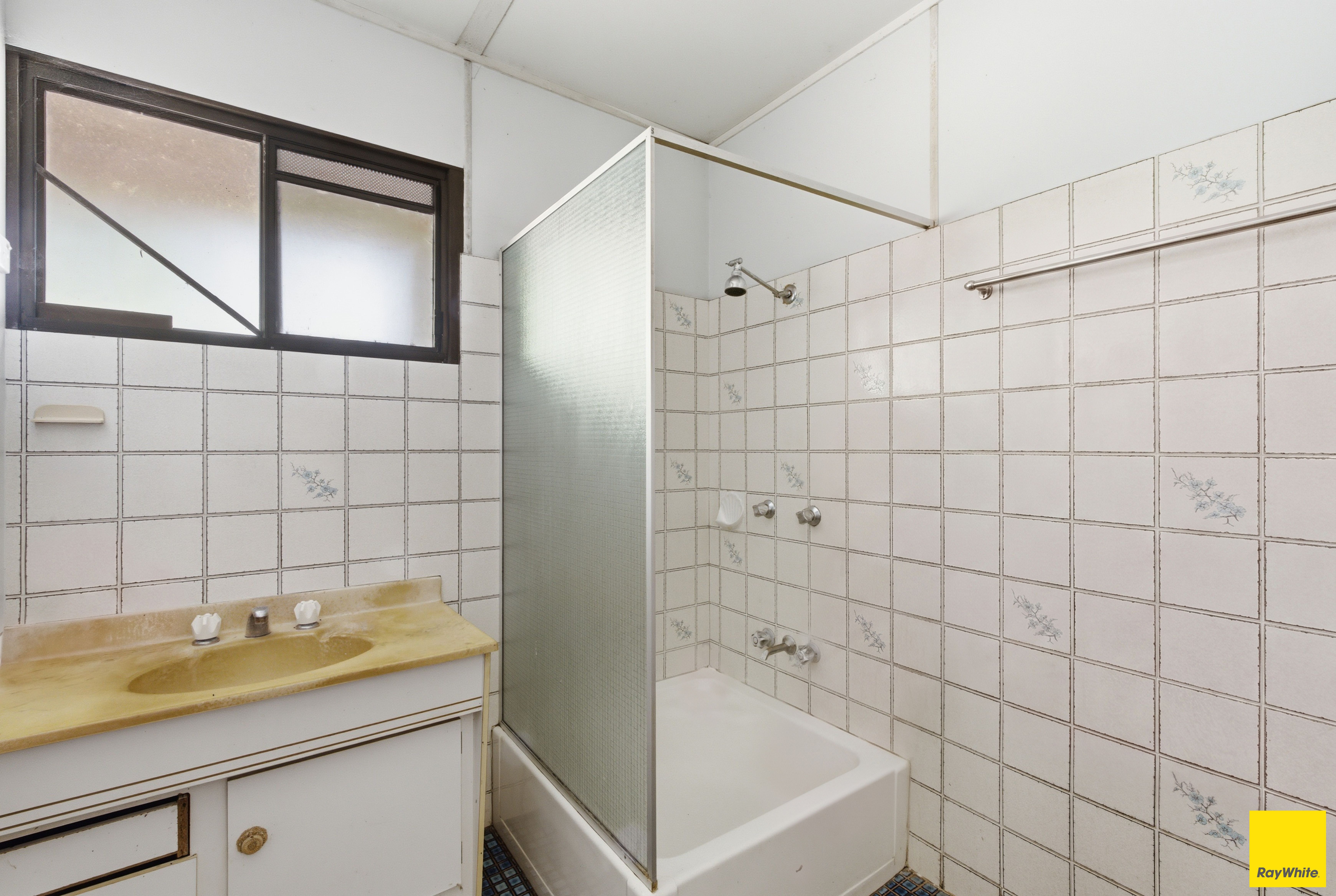 37 Napier Close — photo 15 of 21